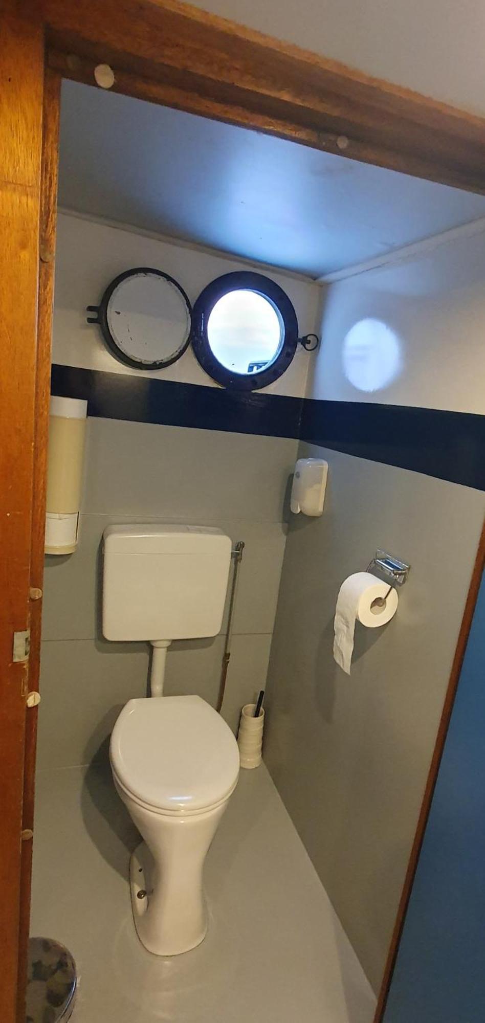 Intersail Hostel - Avontuur Hostel Amsterdam