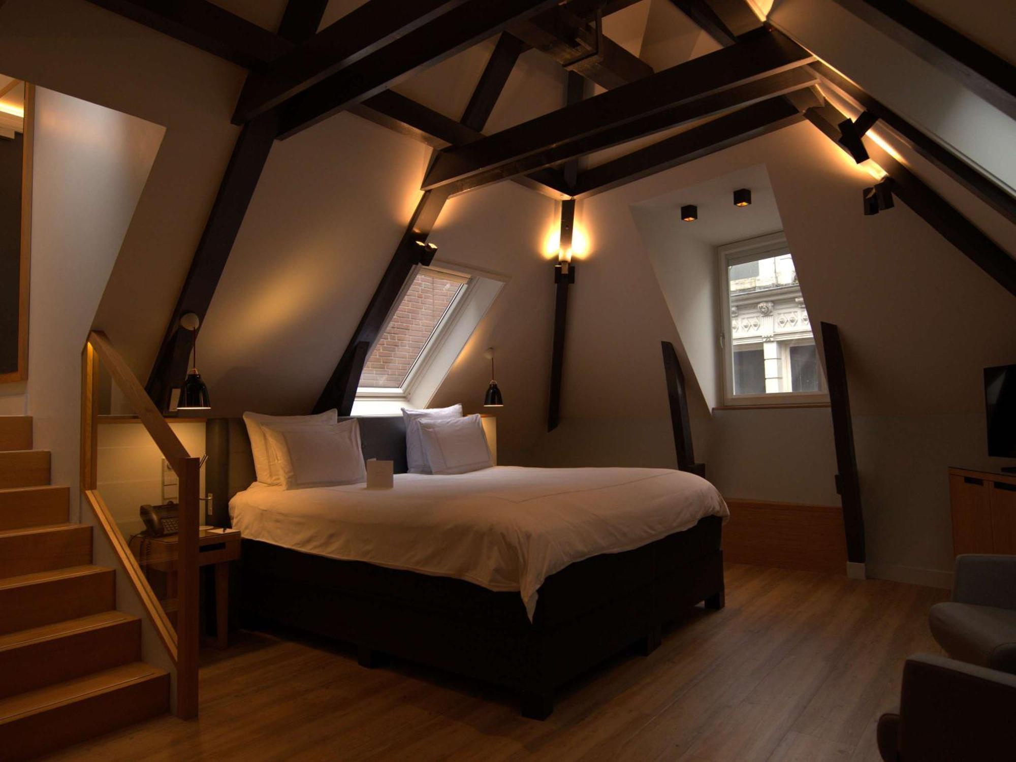 Swissotel 4*