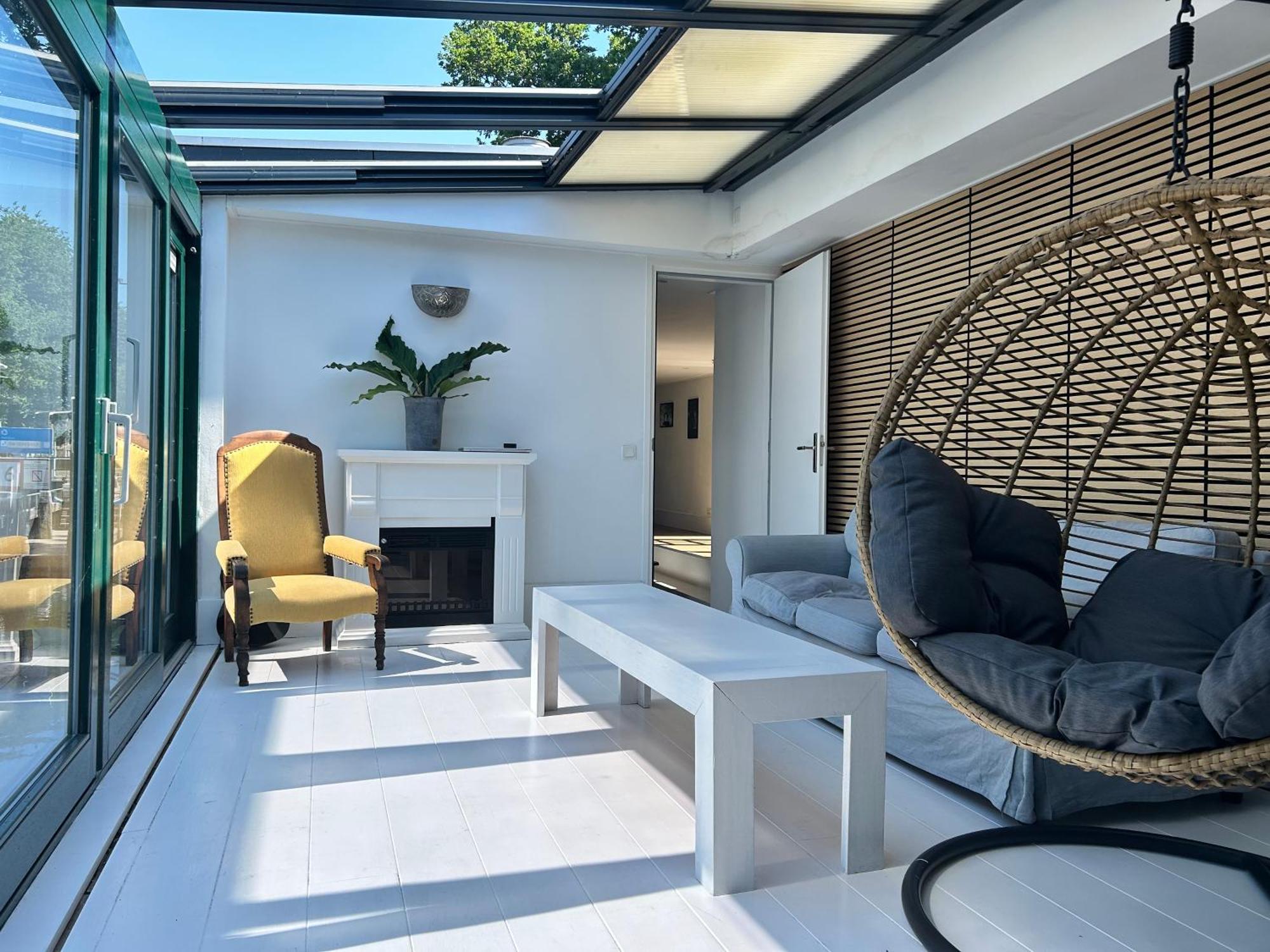 De Luxe Huisboot Villa *