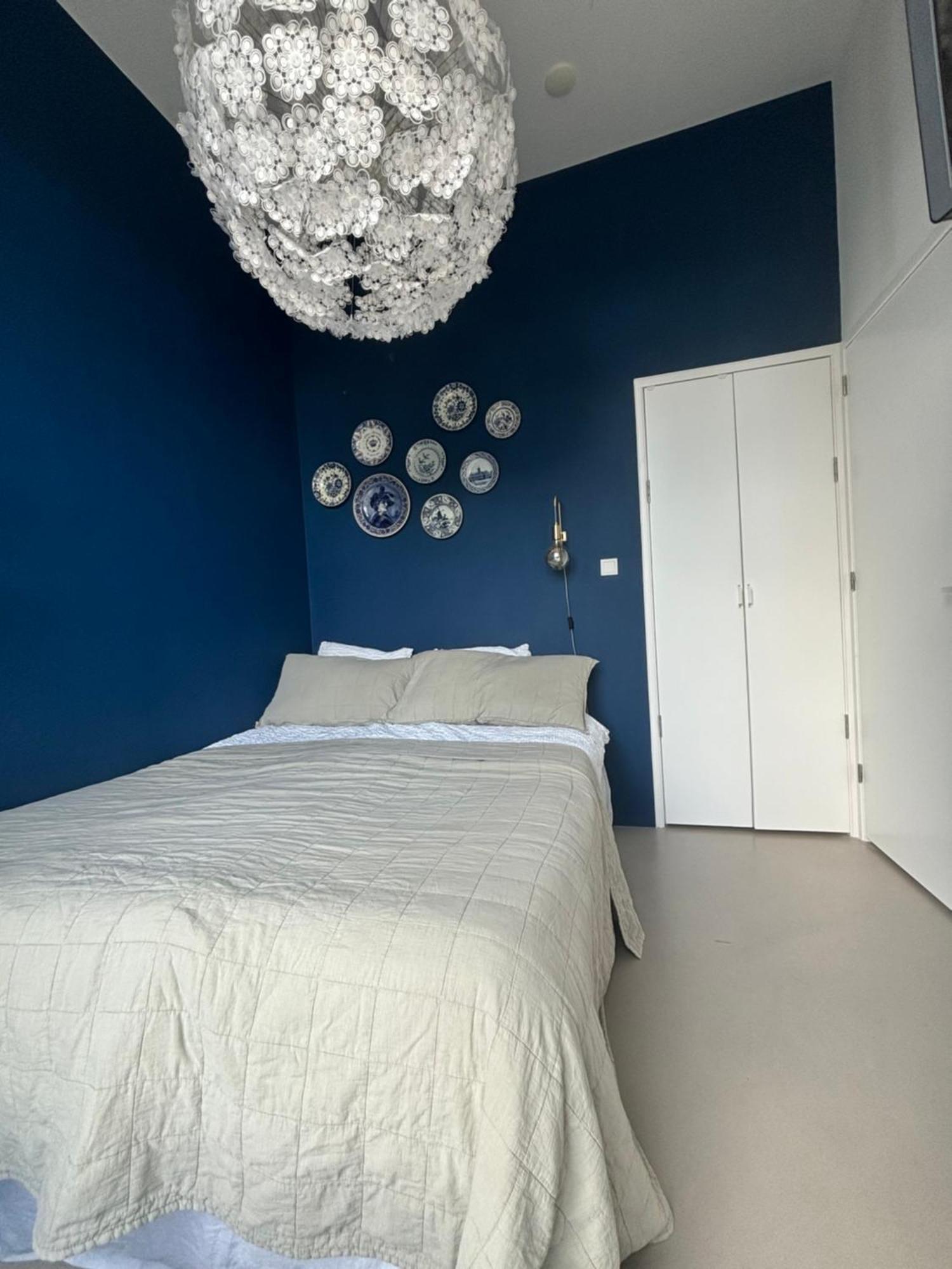 Lovely Small In 'de Pijp' Guest house