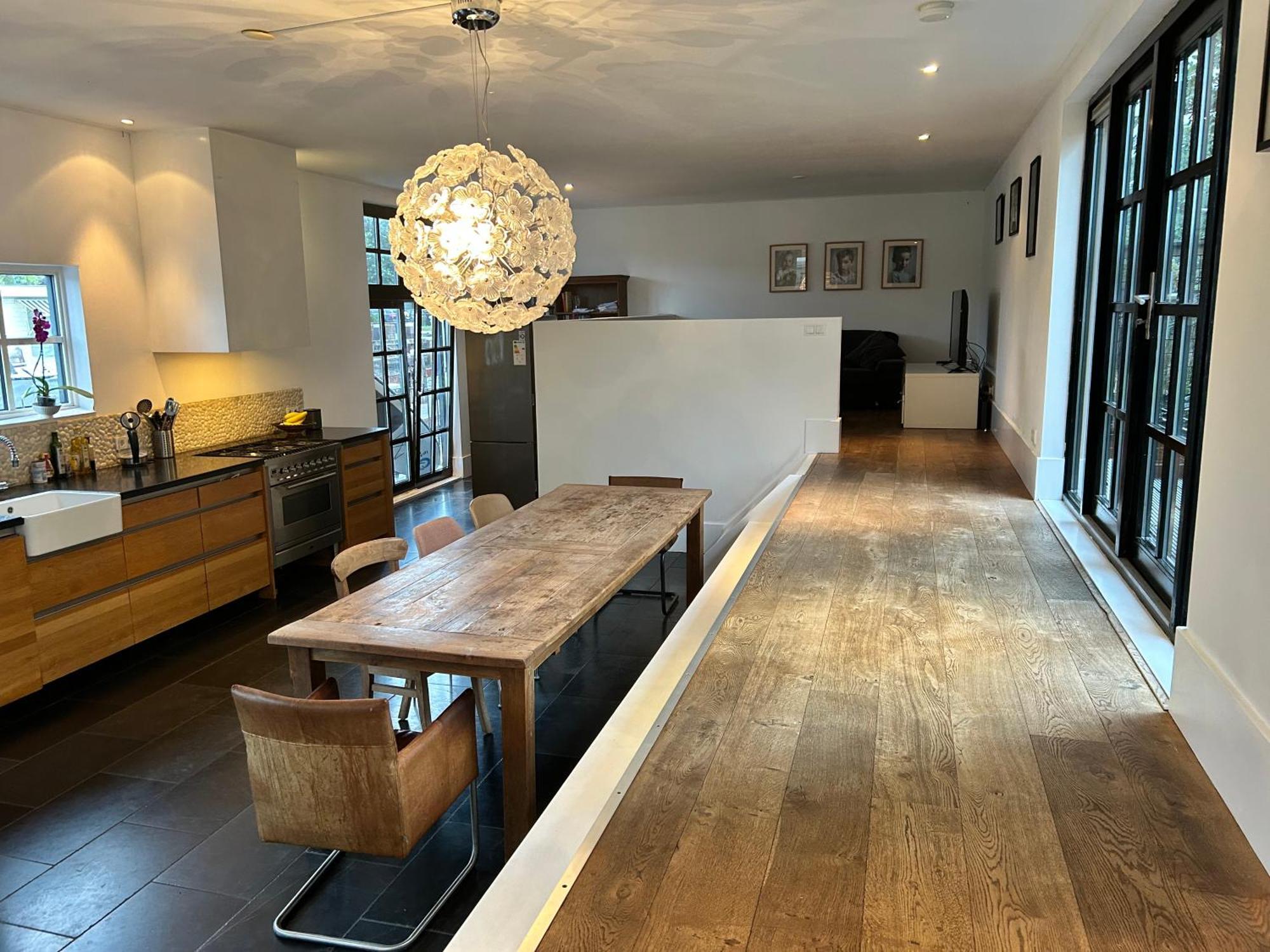 De Luxe Huisboot Villa Amsterdam