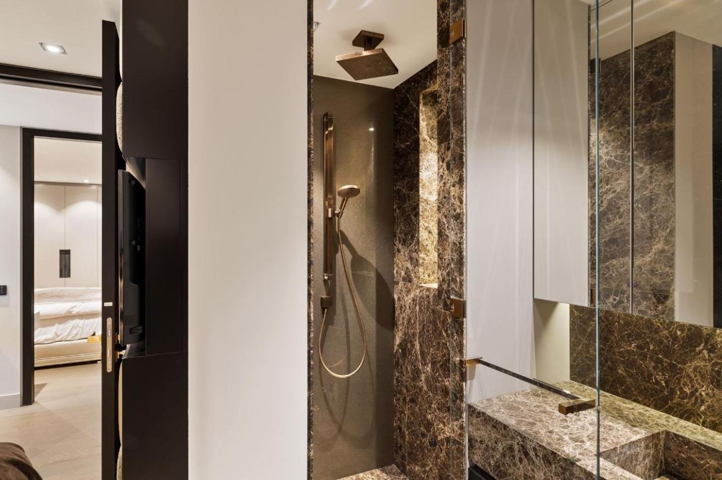 Luxe - Modern Apartment Amsterdam