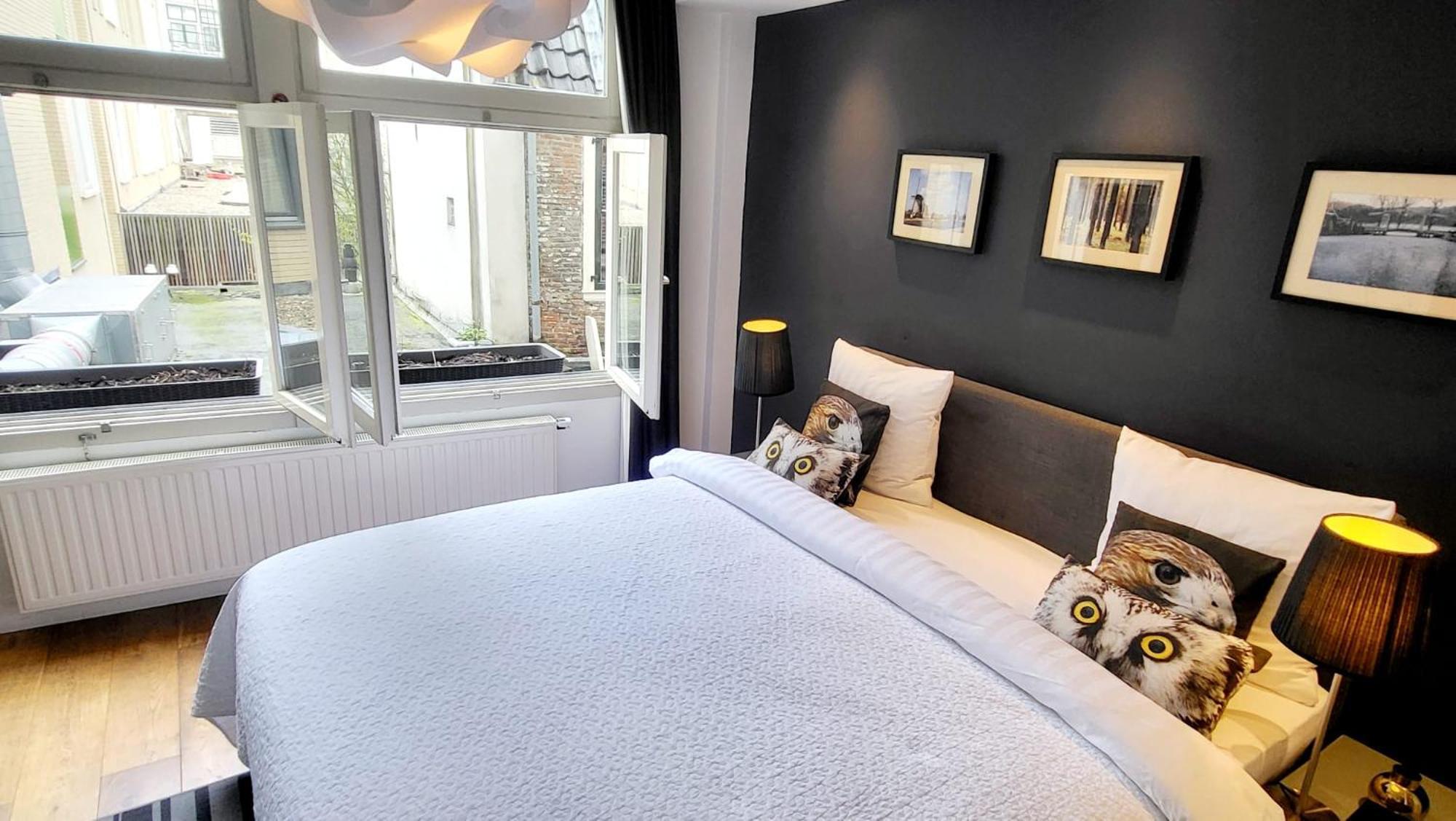 Velvetamsterdam Homestay *