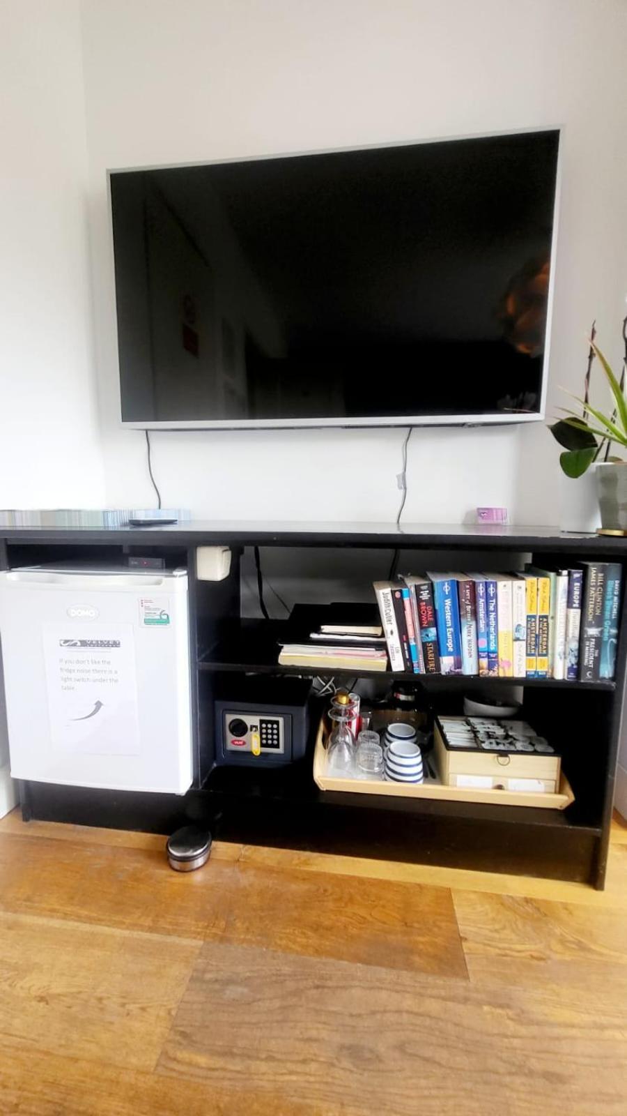 Velvetamsterdam Homestay *