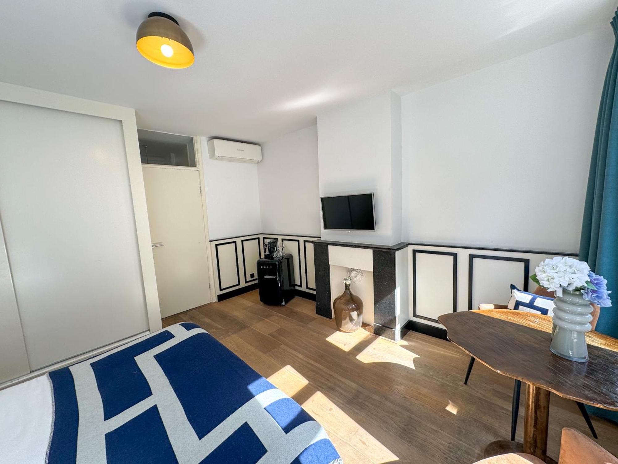 Hotel Yourbnb Haarlemmerstraat
