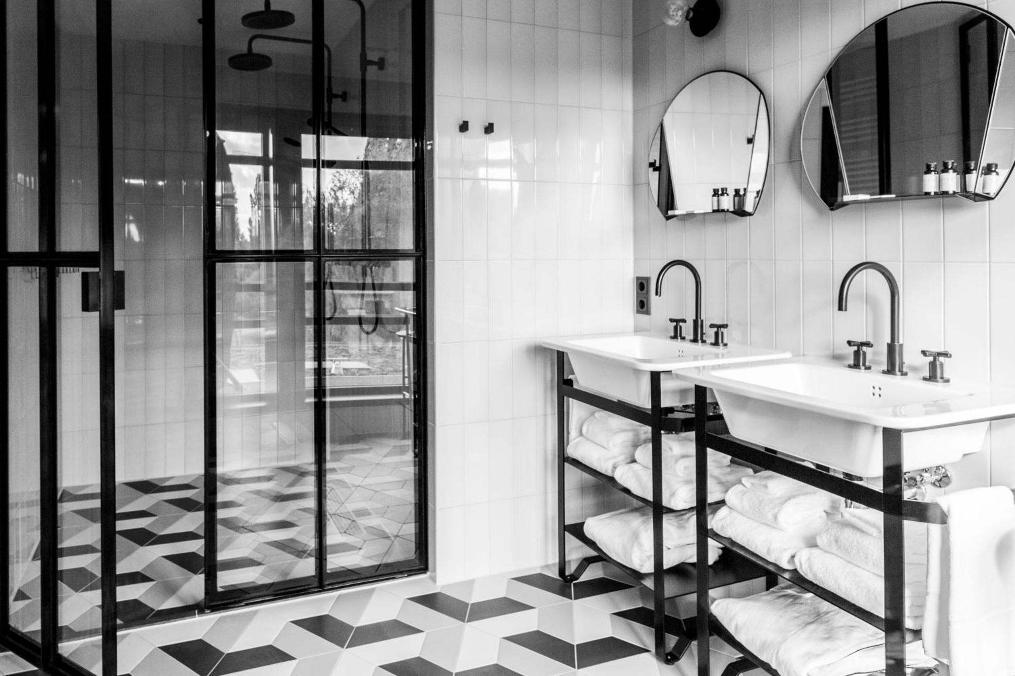 V Fizeaustraat 4*