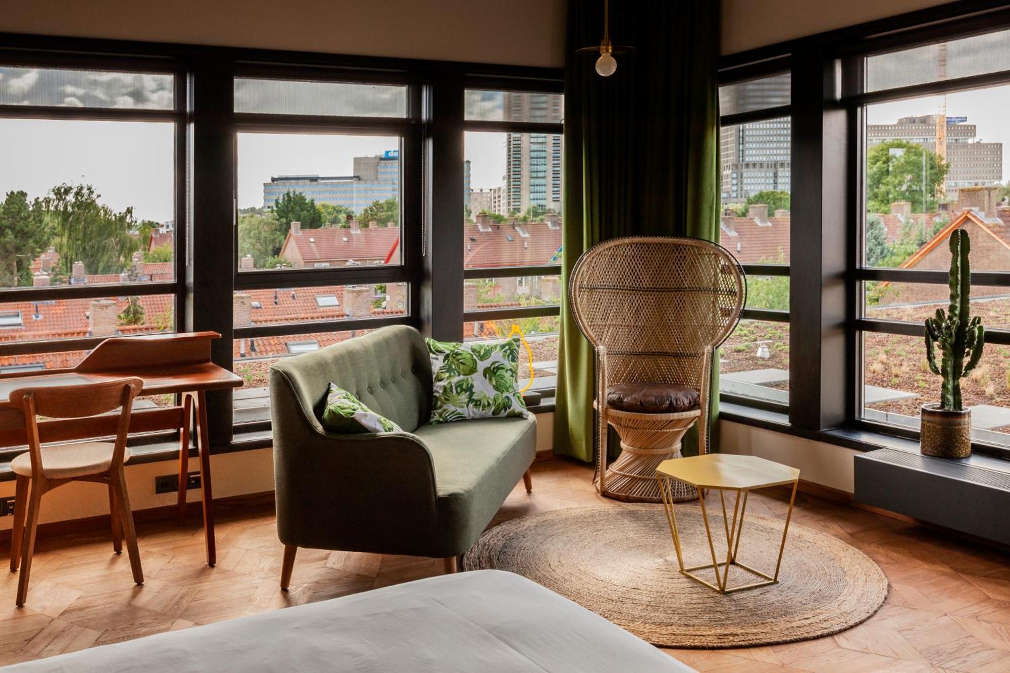 V Fizeaustraat 4*