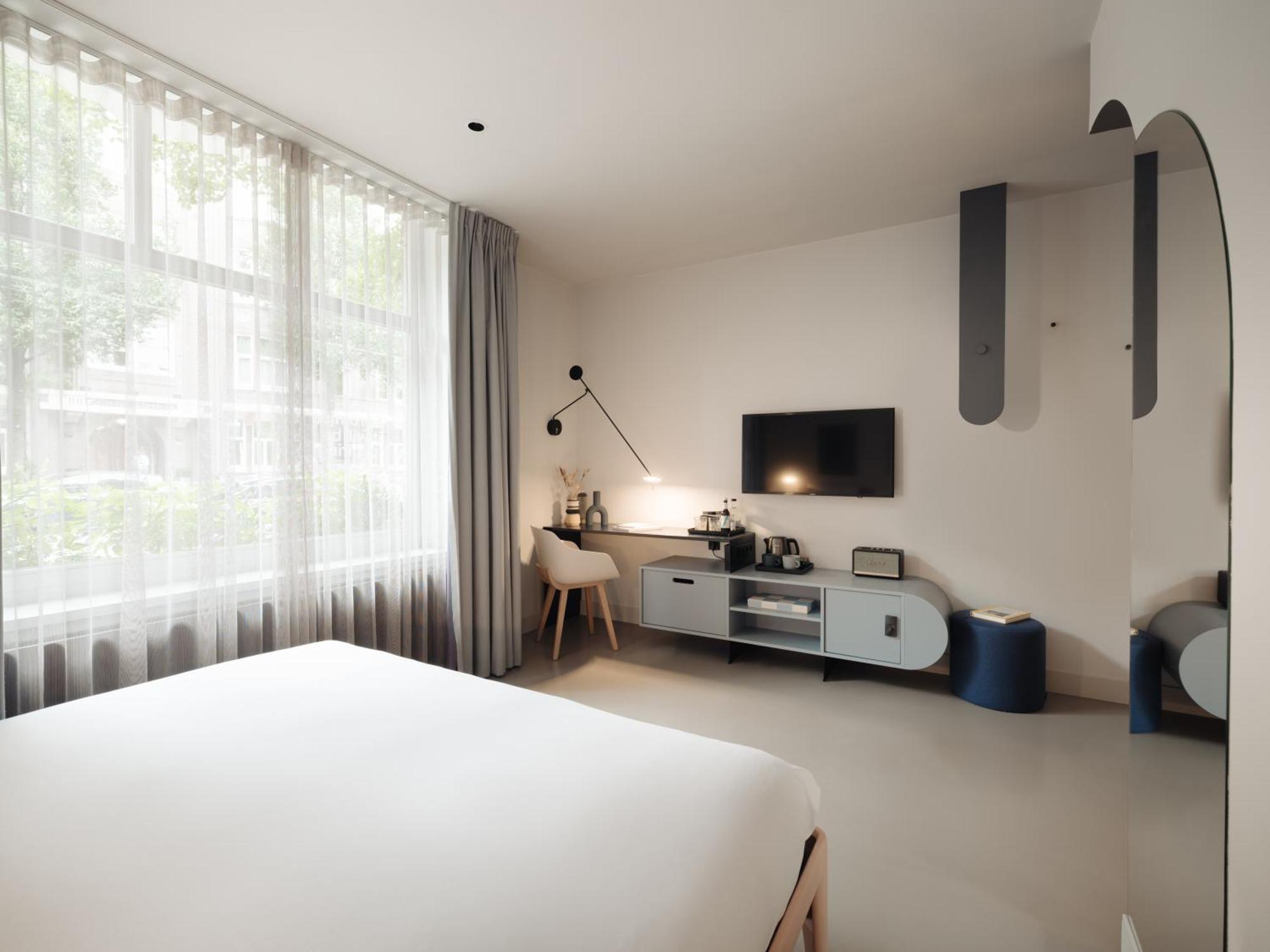 Hotel Conscious Museum Square 4*
