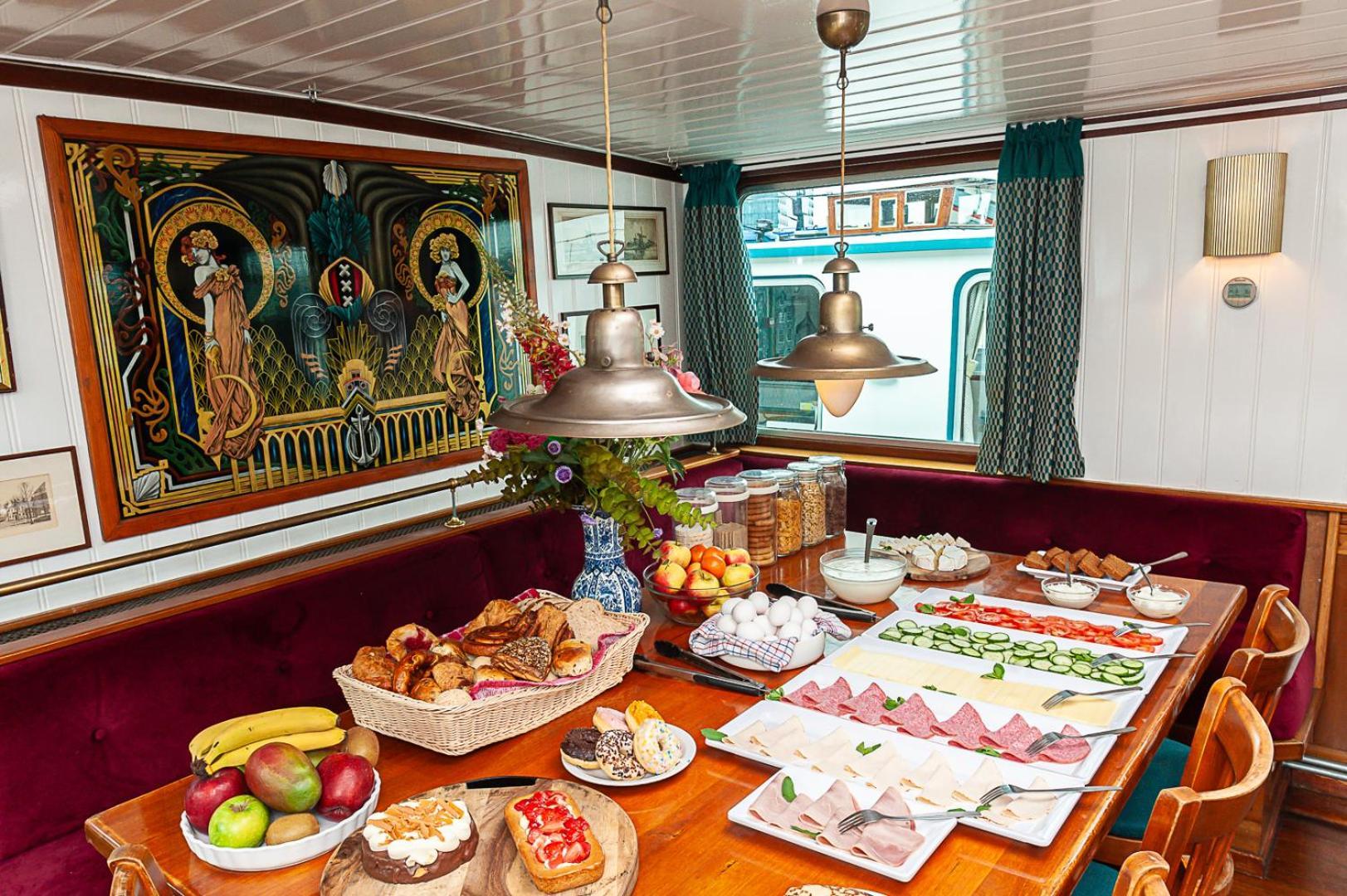 Hotelboat * Amsterdam