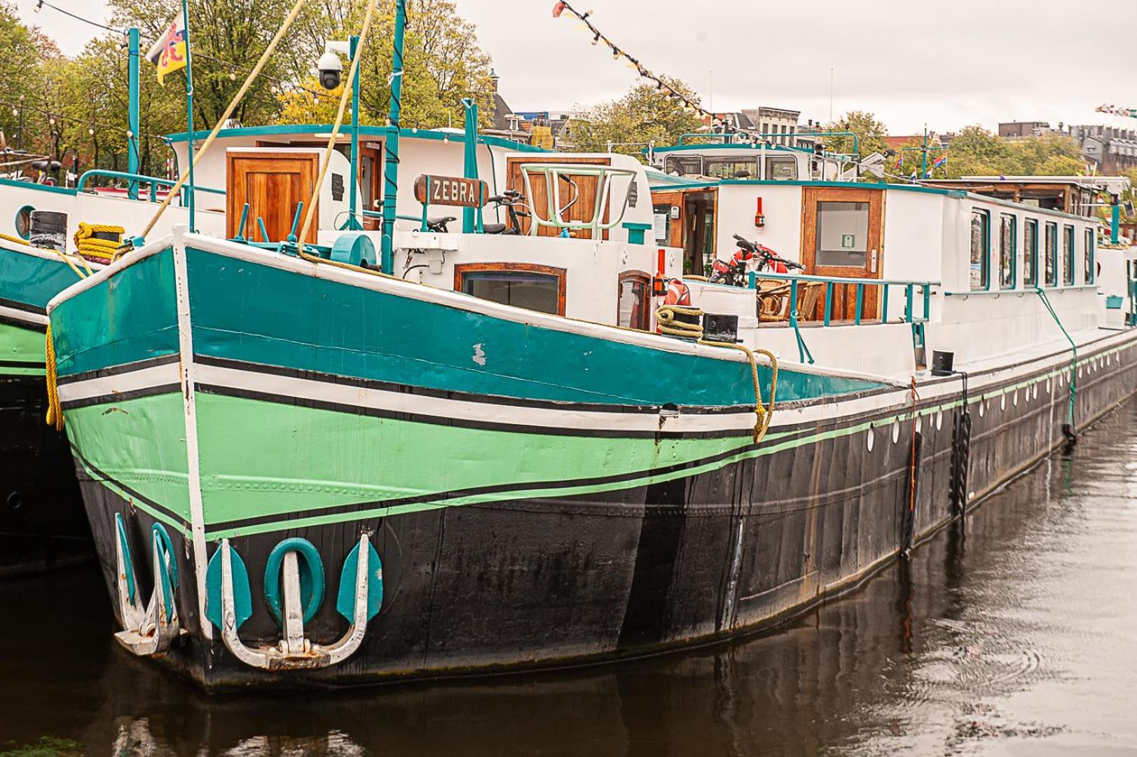 Hotel Hotelboat *