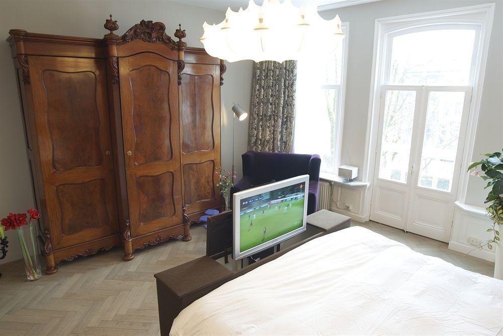 Hotel Amstel Corner 3*