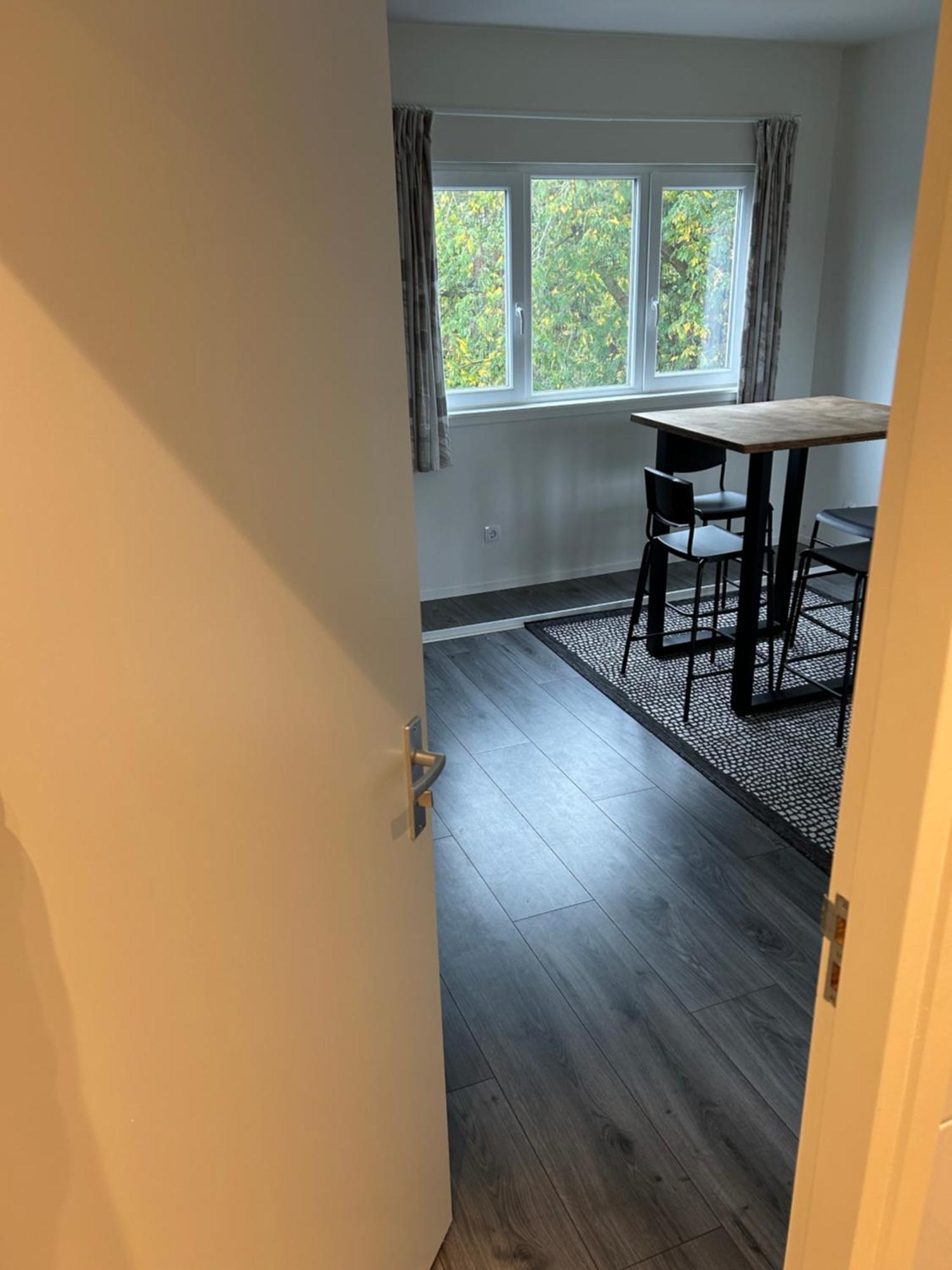 Apartment Private *