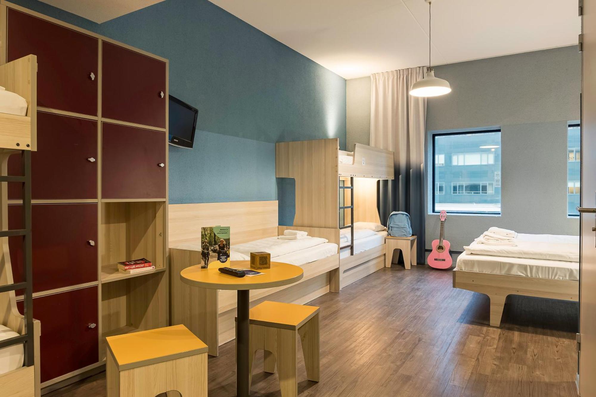 Meininger West Hotel