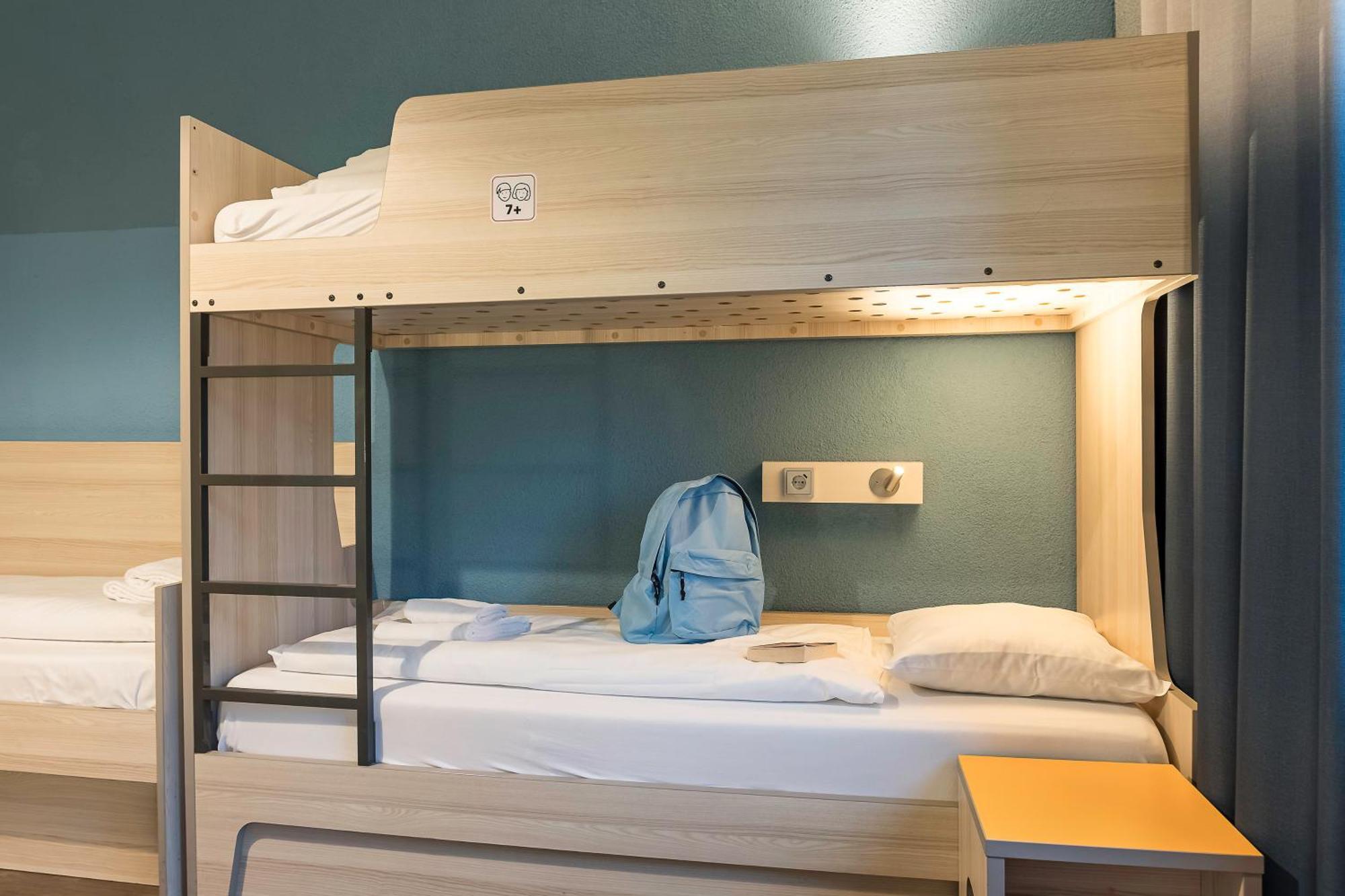 Hotel Meininger West