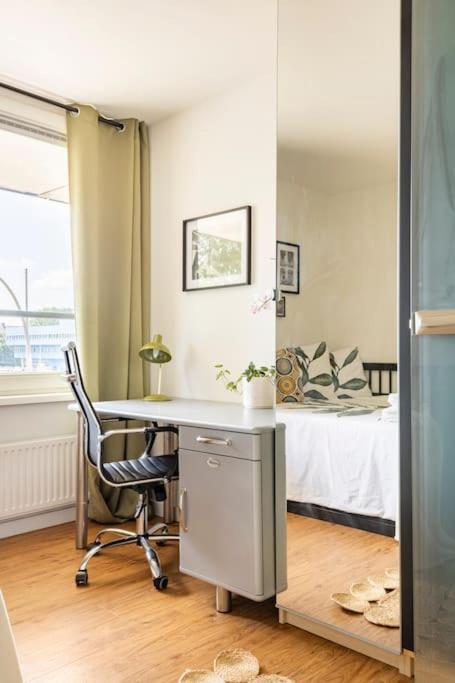 Apartment My On The Water Amsterdam