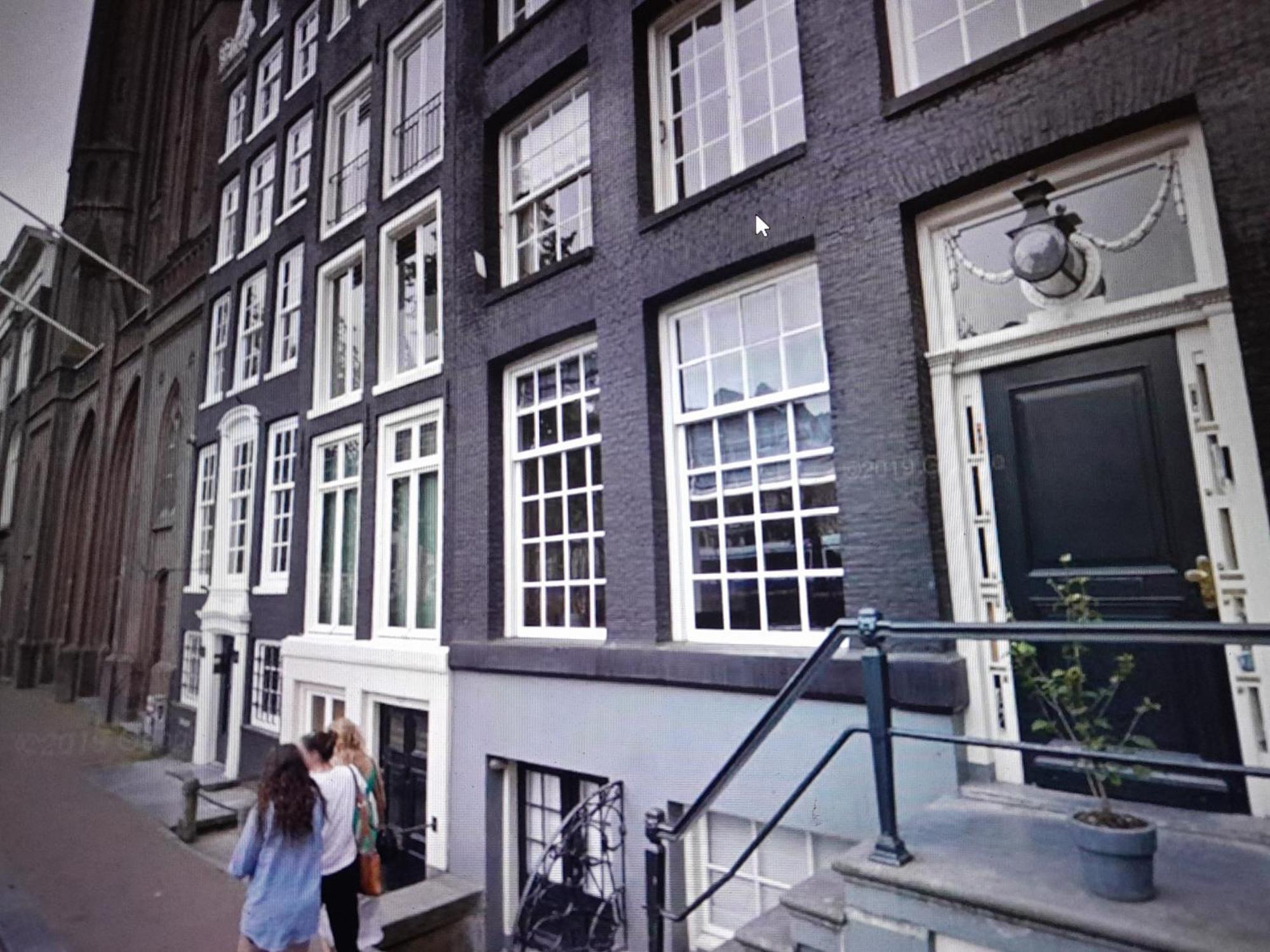 Urban Escape Ams Apartment *