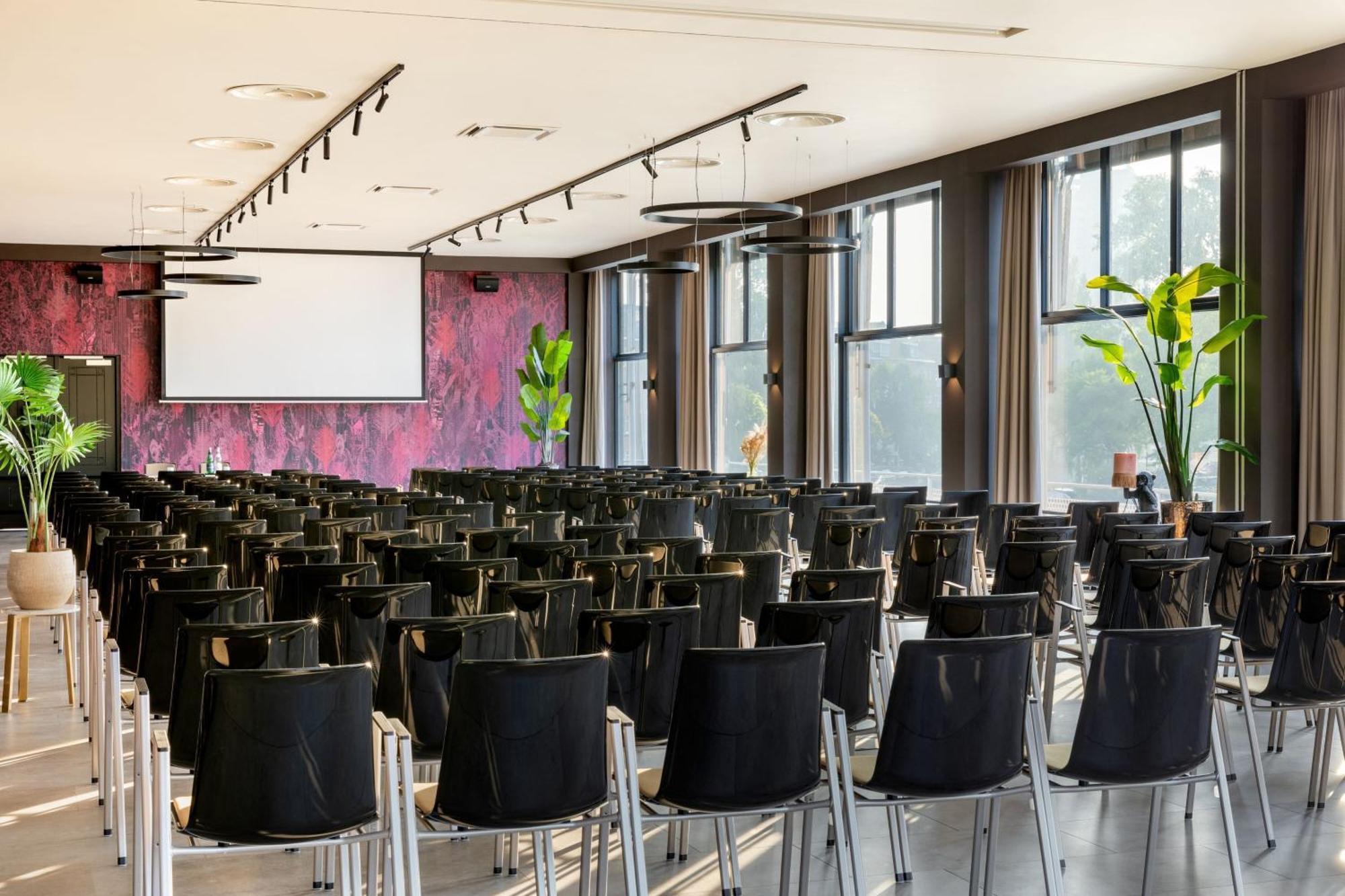Hotel Apollo Amsterdam, A Tribute Portfolio 4*