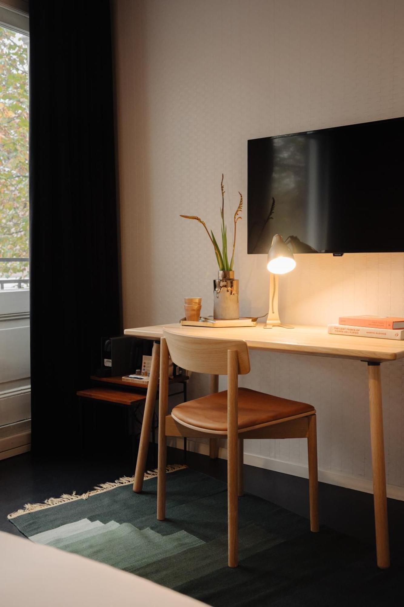 Hotel V Frederiksplein 3*
