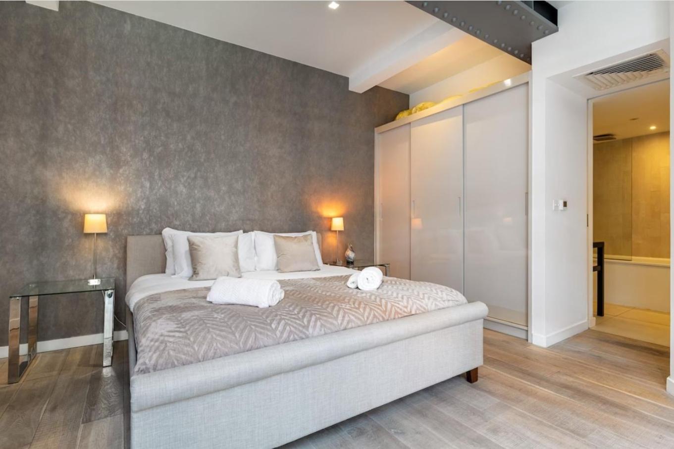 Rovse Sns Holiday home *