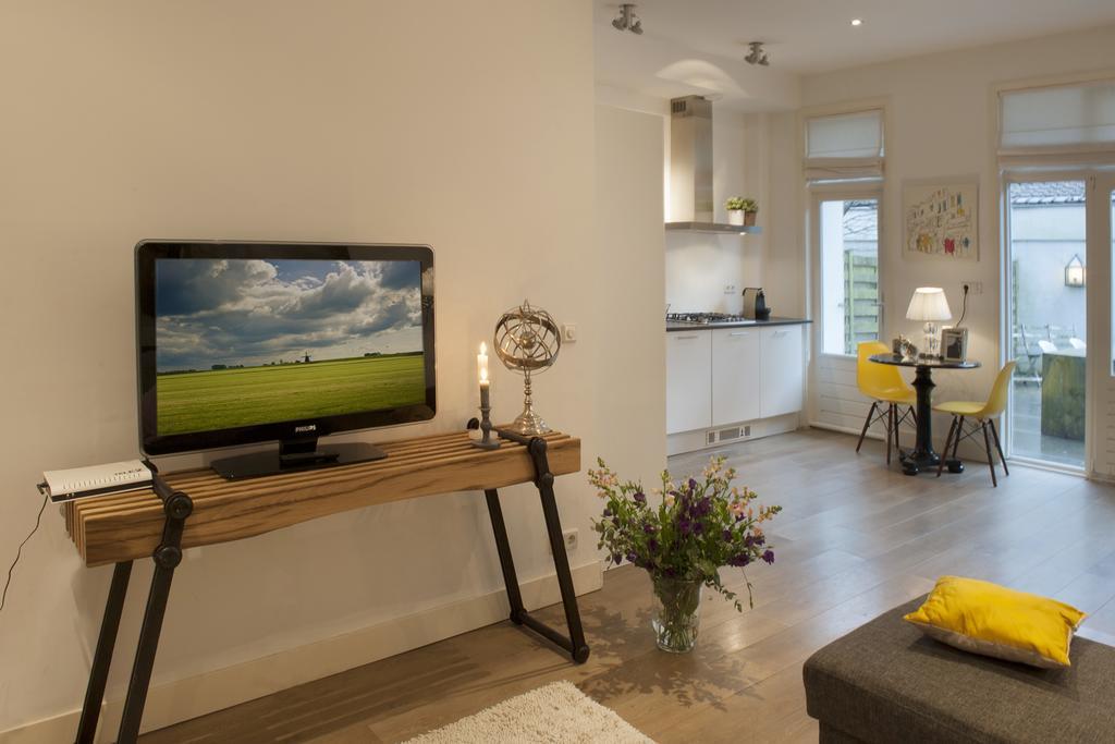 Apartment Hobbemakade