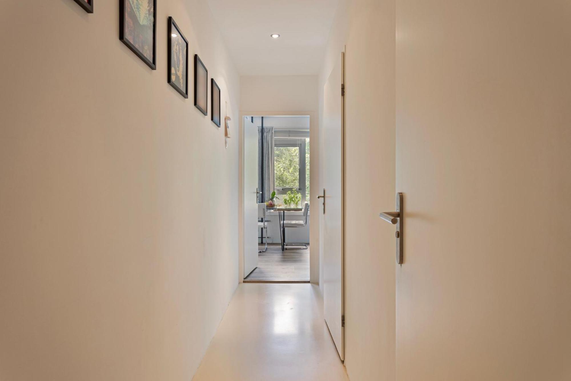 Apartment Cozy Retreat With Park Views And Free Parking Amsterdam