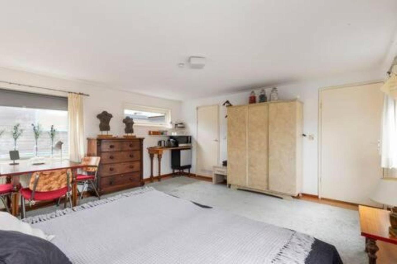 Authentic Dutch Houseboat In Zuid Vakantiehuis *