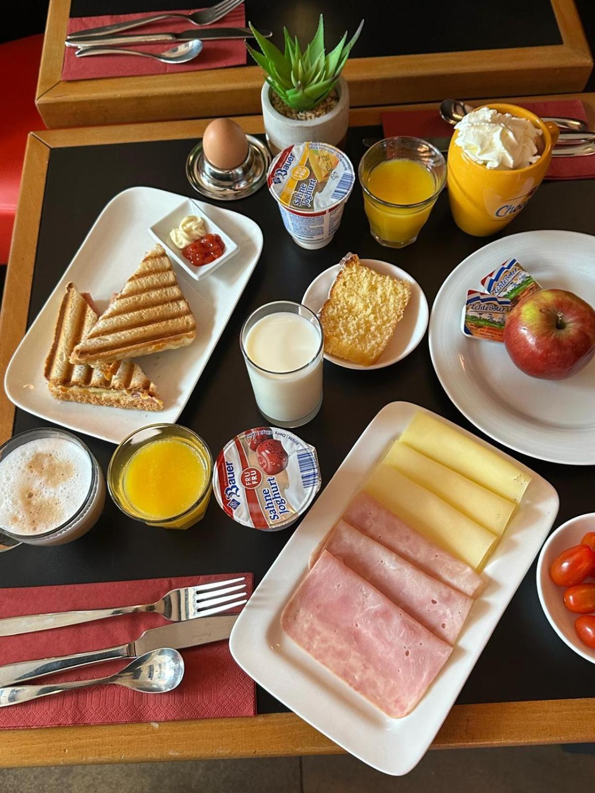 Anco Hotel *