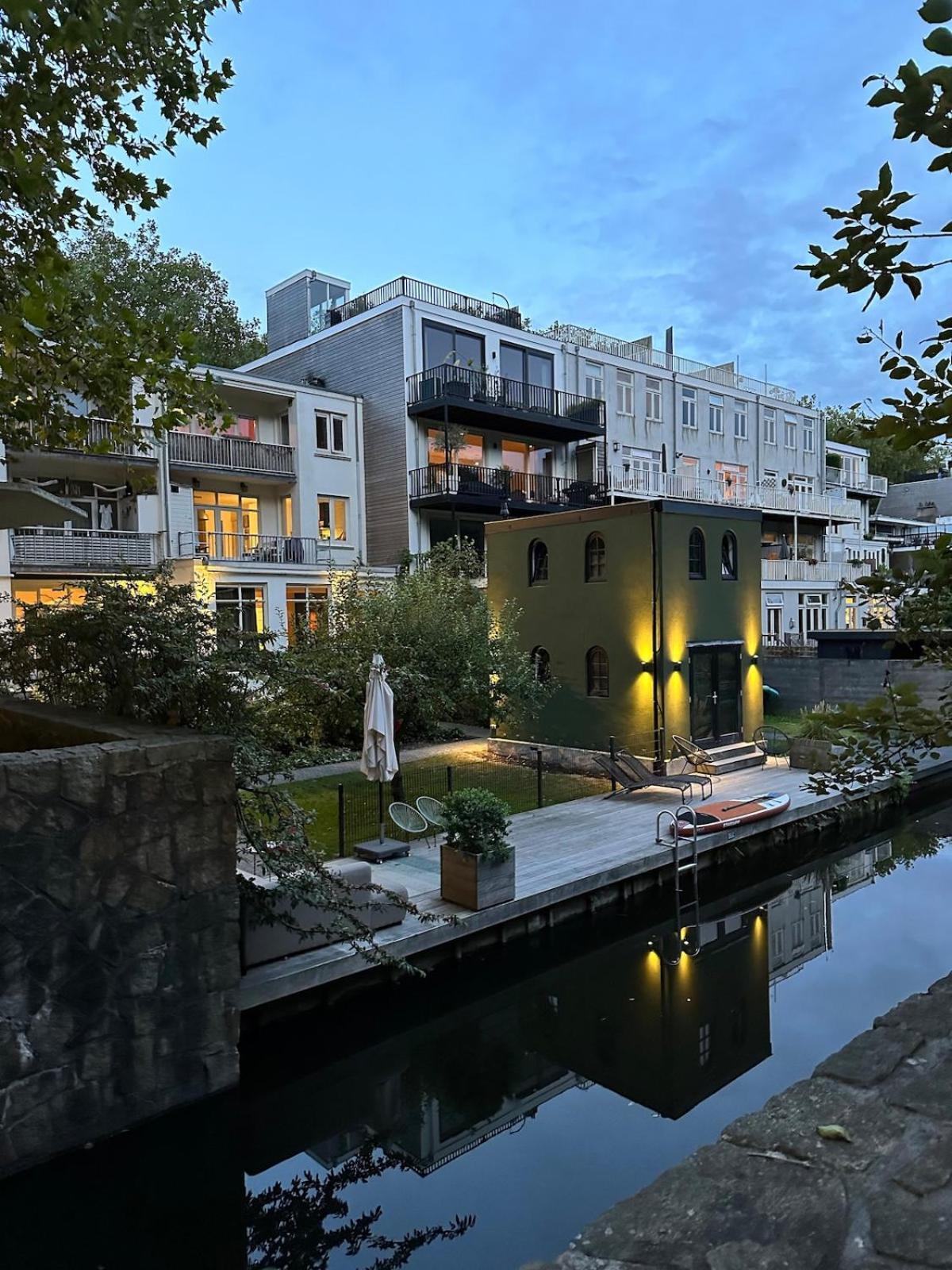 Apartment Tiny House At Amsterdamse Bos