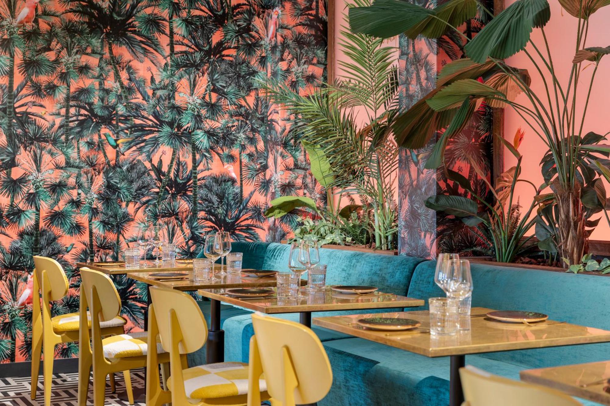 Corendon New-west, A Tribute Portfolio Hotel 4*