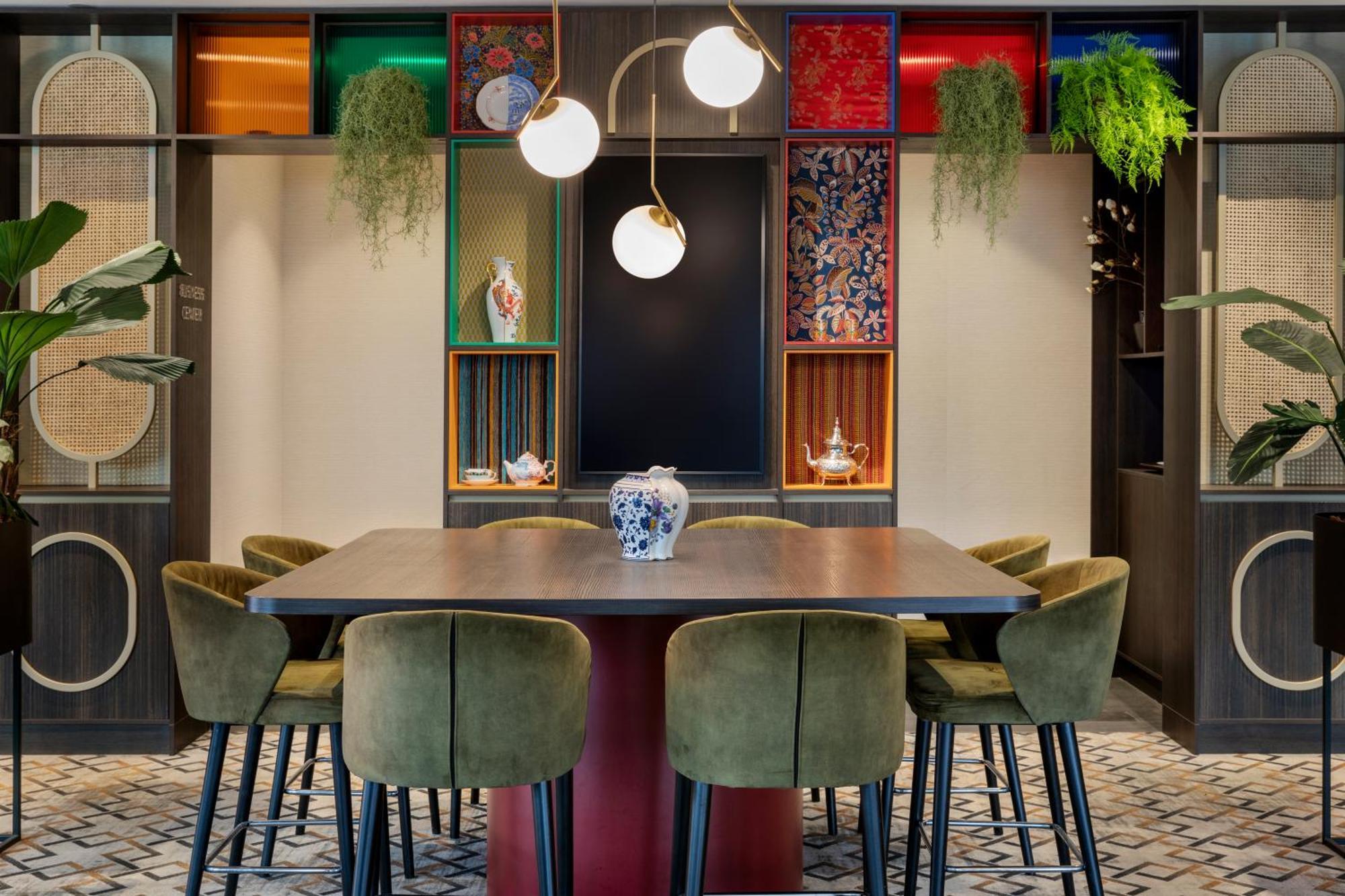Corendon New-west, A Tribute Portfolio Hotel