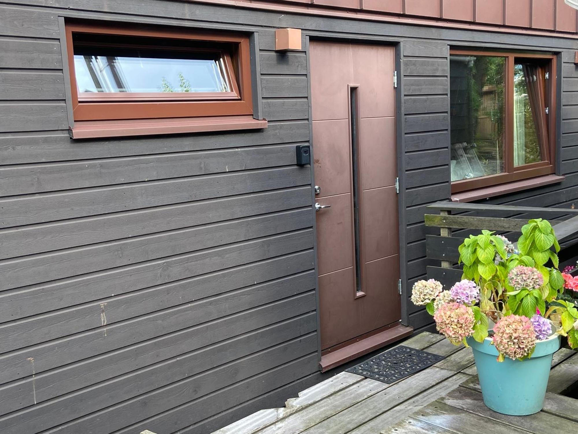 T Verkeren - Houseboat Amsterdam