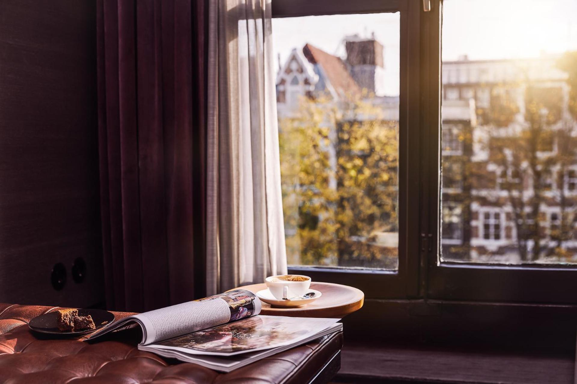 Canal House 4*