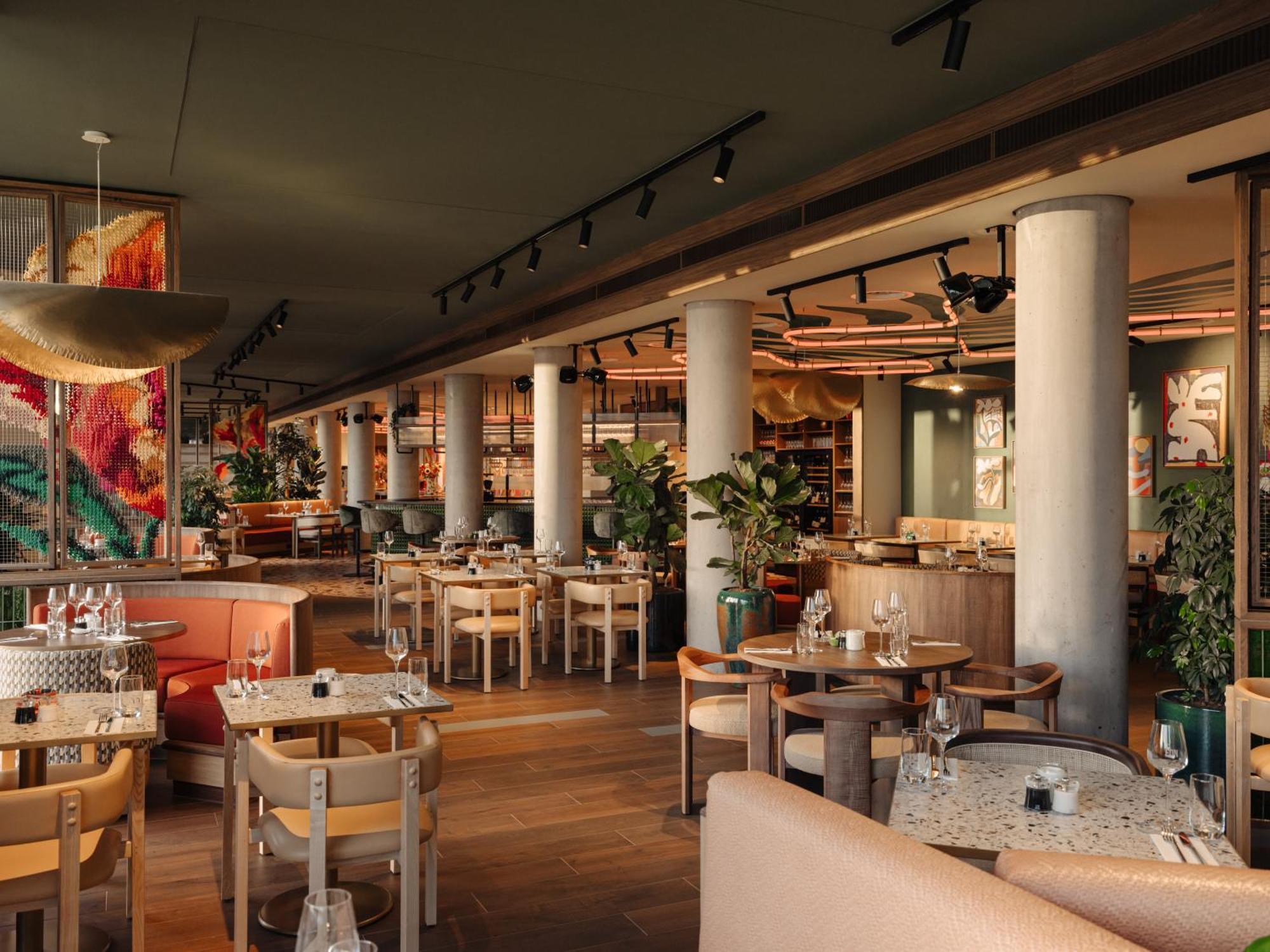Doubletree By Hilton Centraal Station 4*