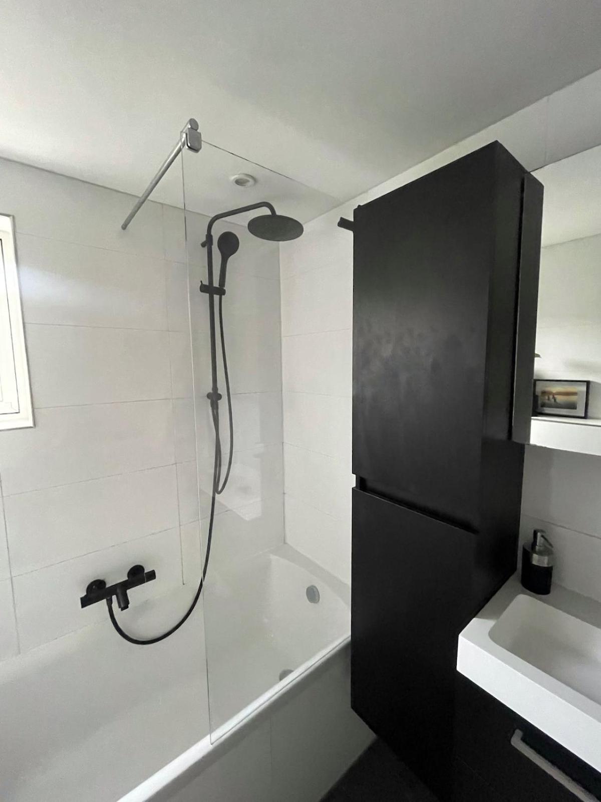 Spacious And Cozy House With Affordable Parking Holiday home Amsterdam