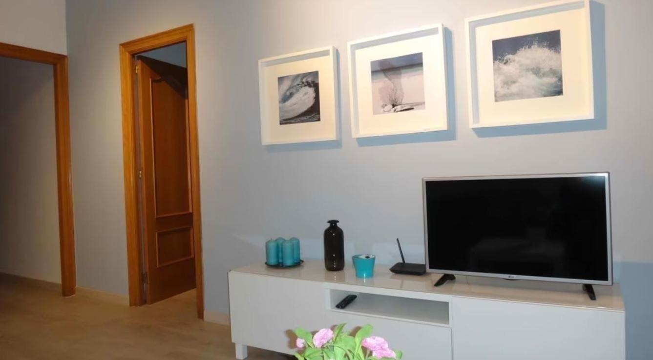 Appartement 4-bedroom Apartament