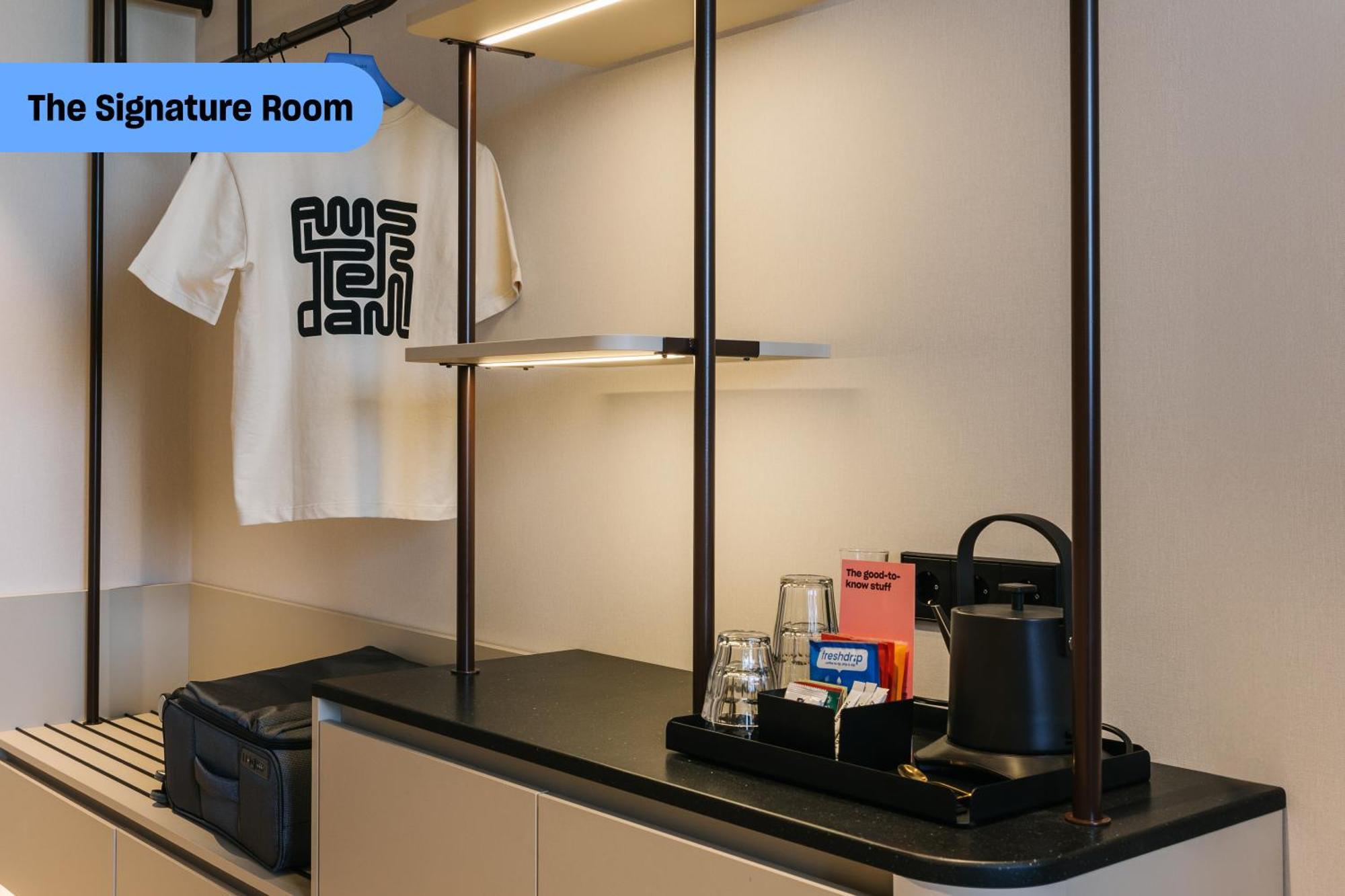 Hotel The Social Hub Extended 4*