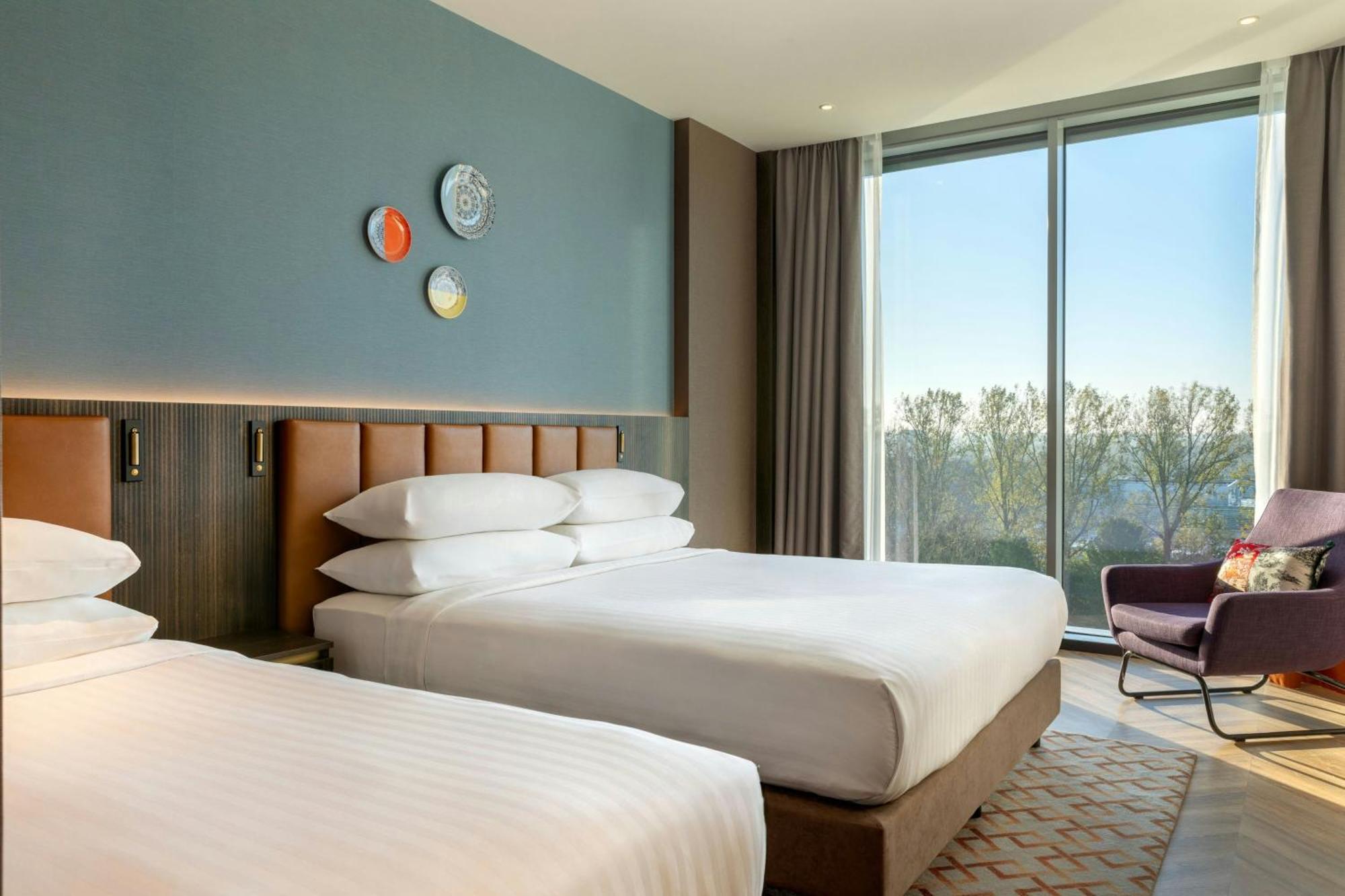 Corendon New-west, A Tribute Portfolio Hotel