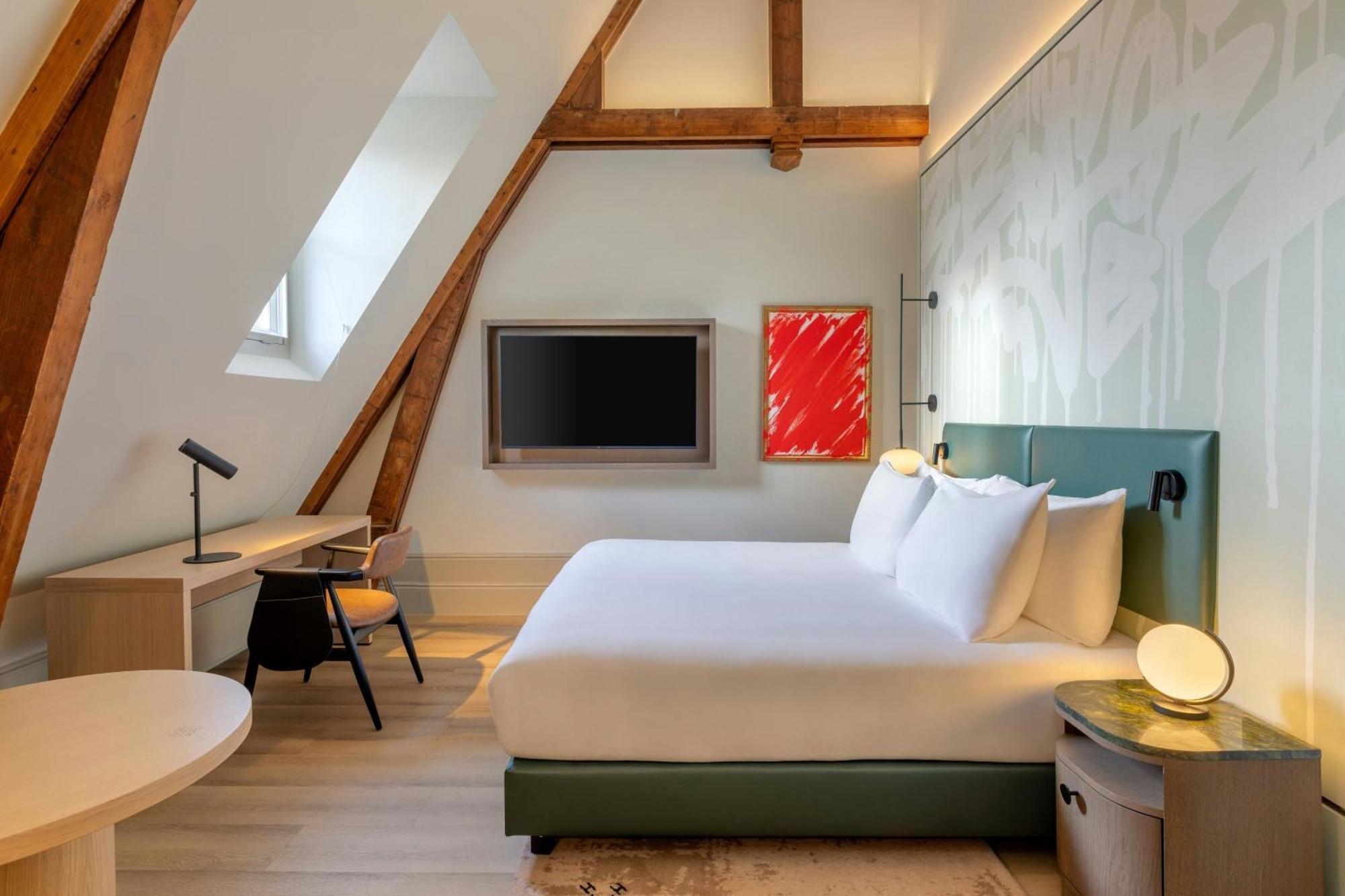 The College Amsterdam, Autograph Collection Hotel 5*