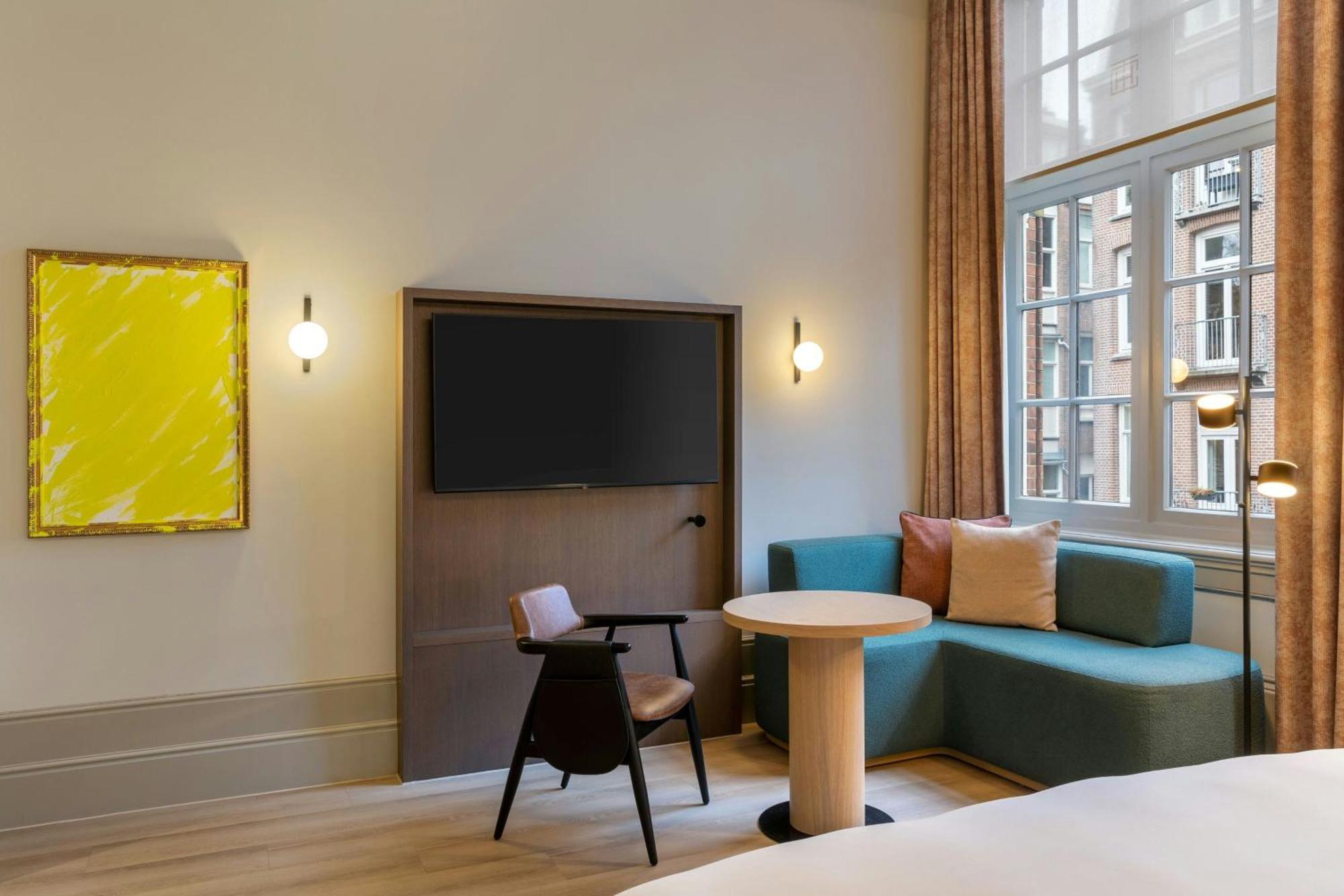The College Amsterdam, Autograph Collection 5*