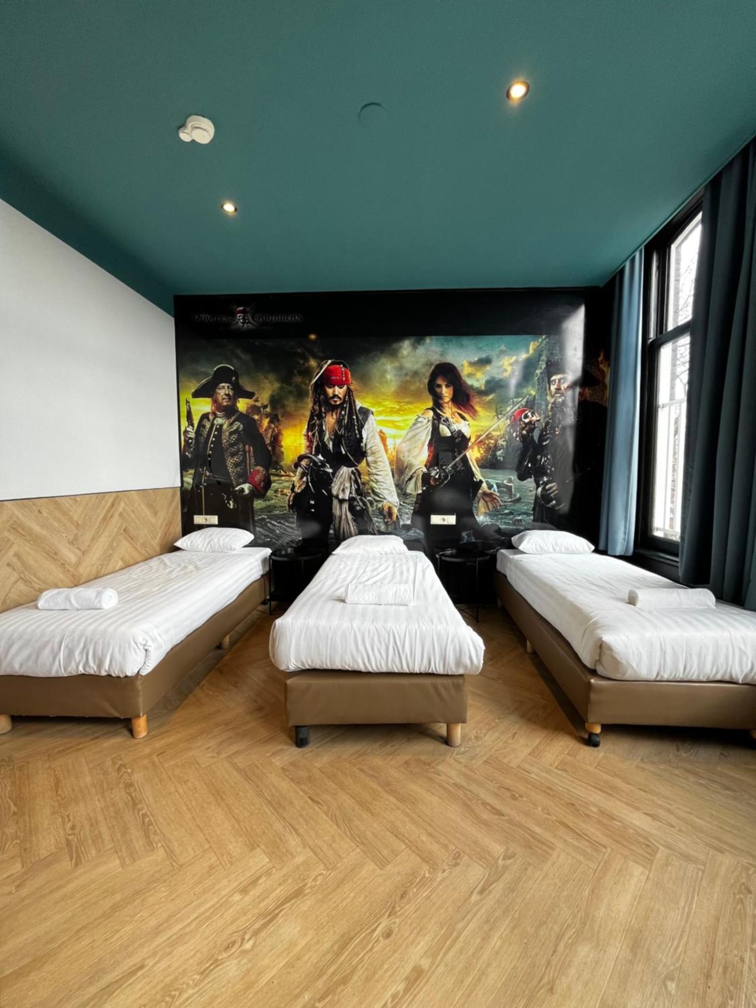 Budget Heart Of Hostel