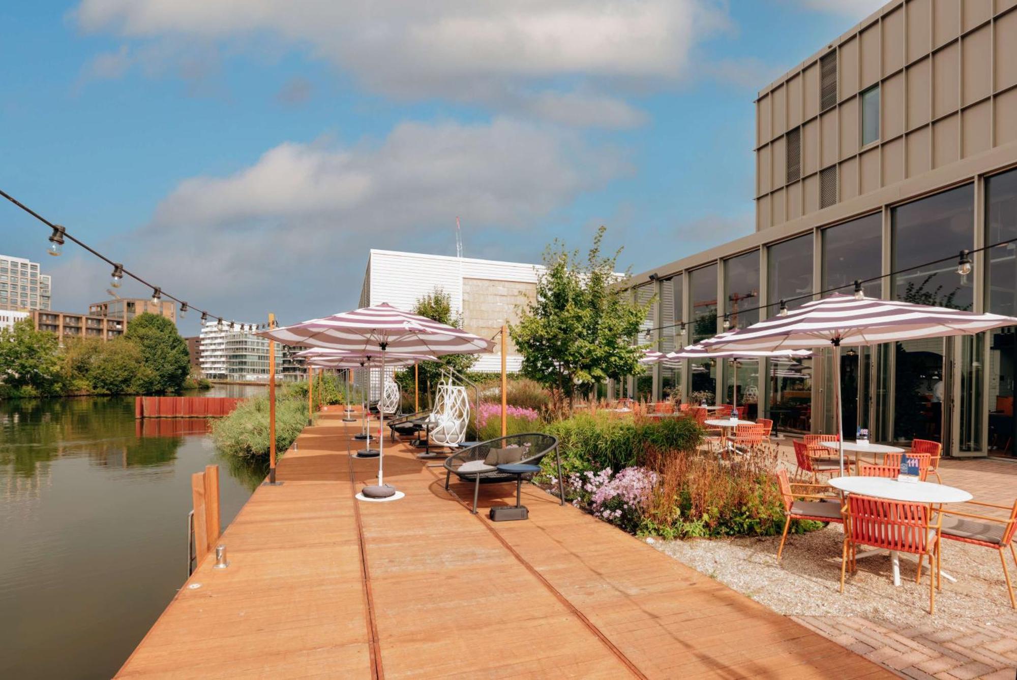 Yotel