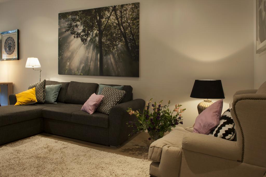 Apartment Hobbemakade