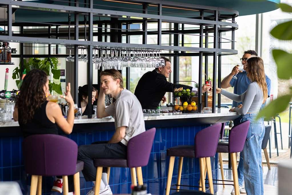 Yotel Hotel 4*