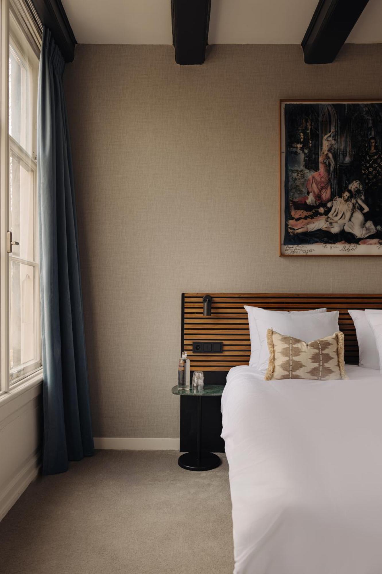 Adam's Canal House Hotel 4*