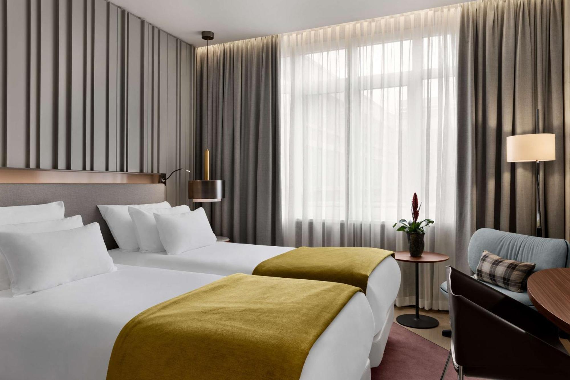Hotel Nh Collection Flower Market 4*