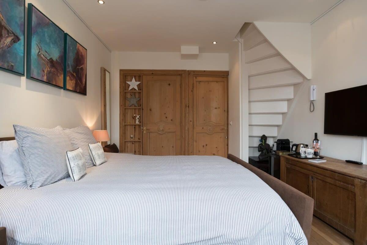 A 2* Amsterdam