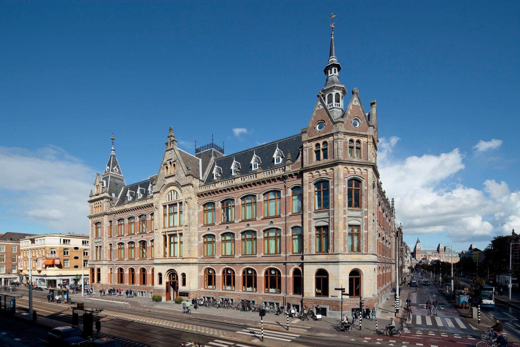 Conservatorium Hotel 5*