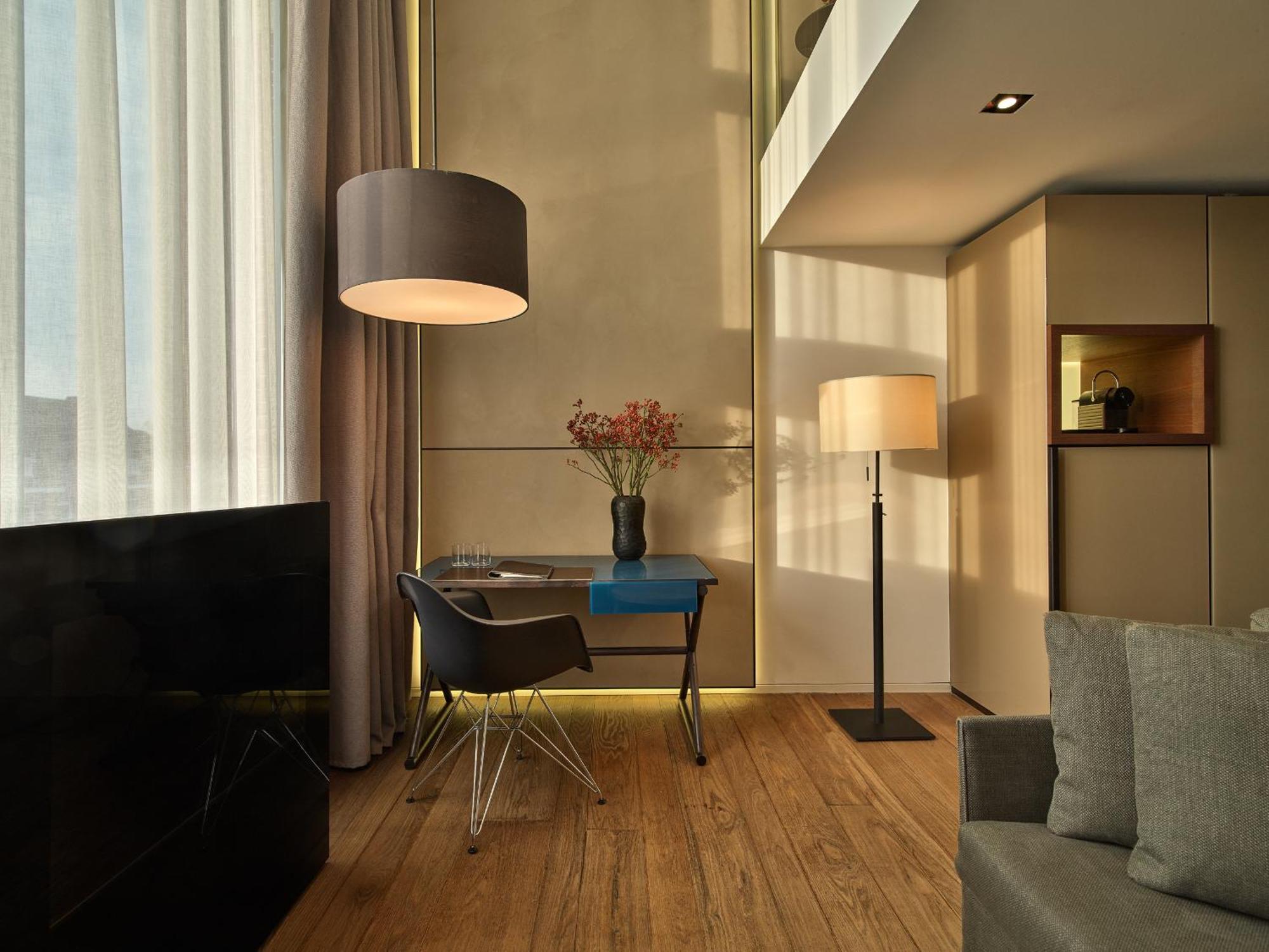 Hotel Conservatorium 5*
