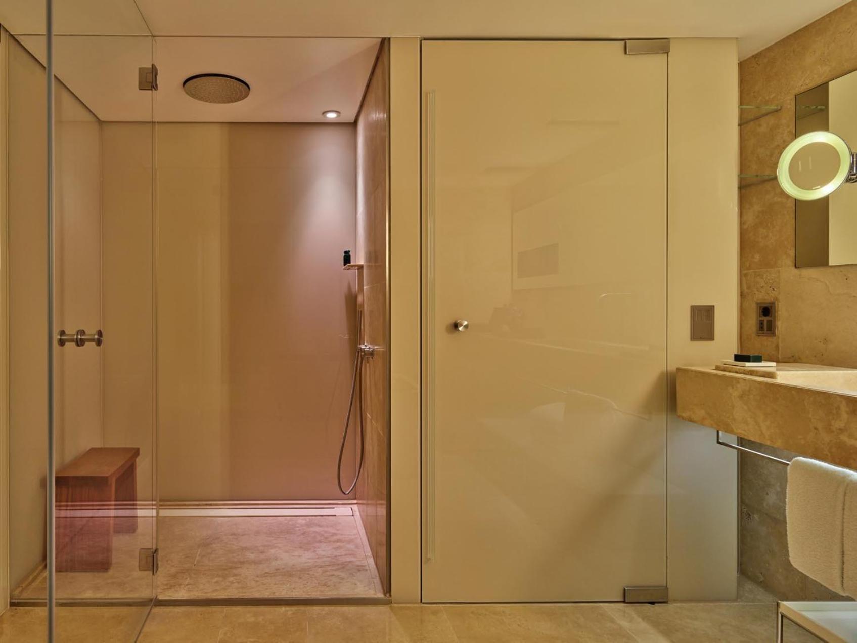 Hotel Conservatorium Amsterdam