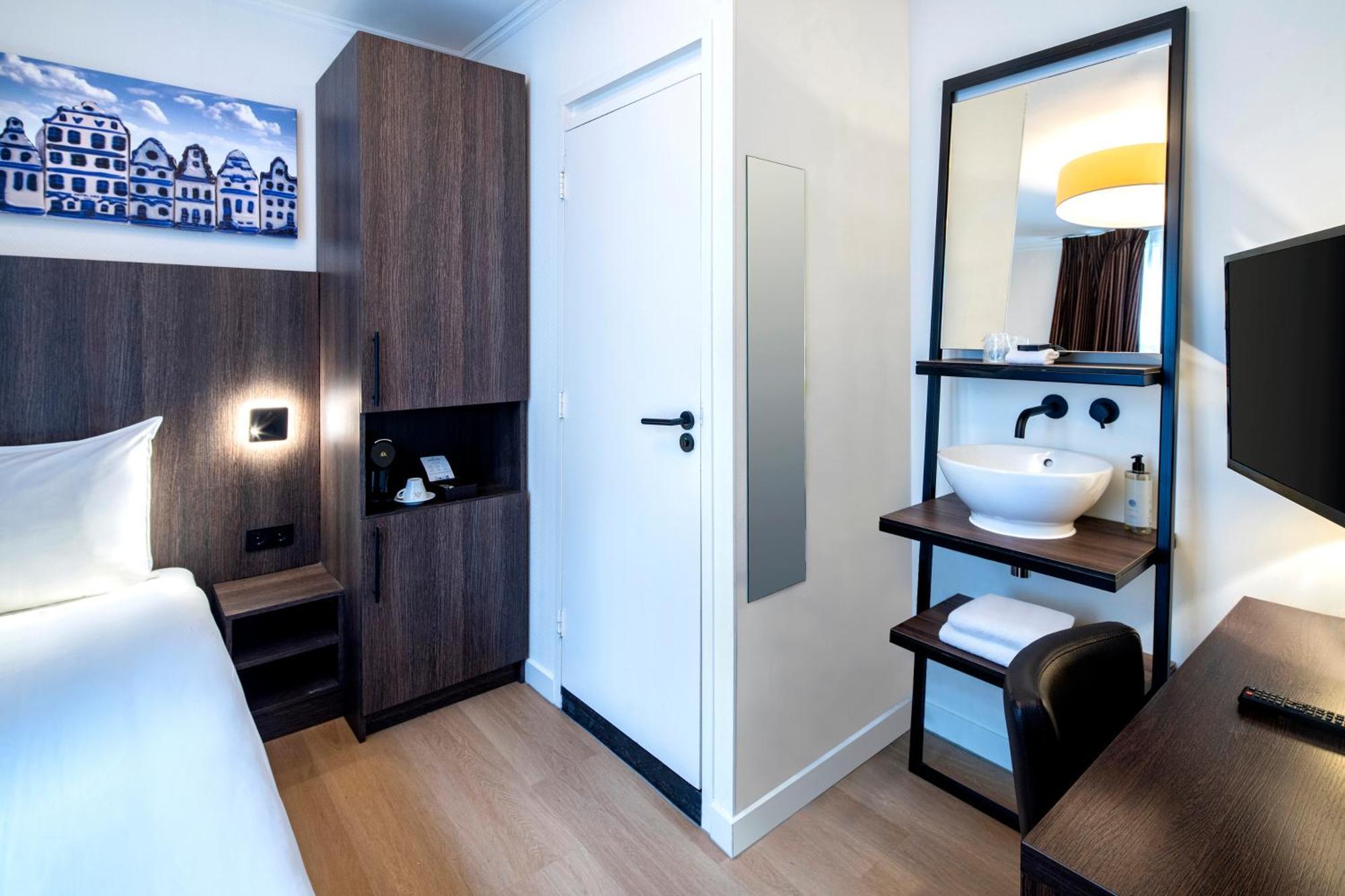 Nes Hotel 3*